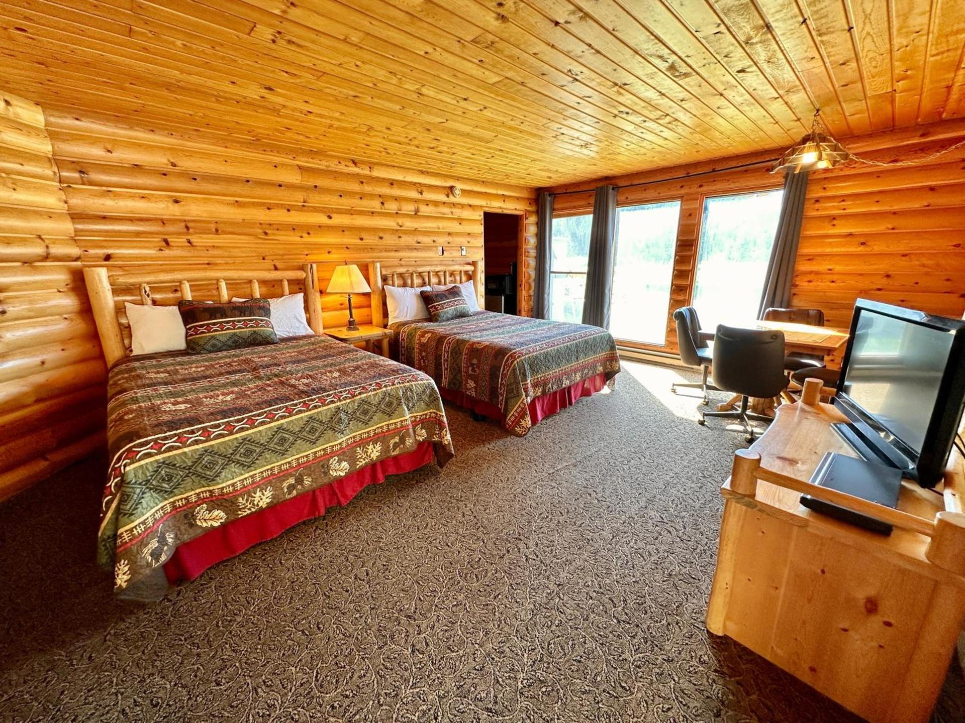 The Lodge at Lolo Hot Springs photo 50