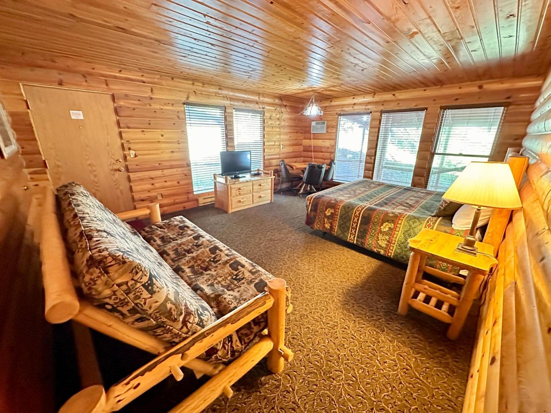 The Lodge at Lolo Hot Springs photo 51