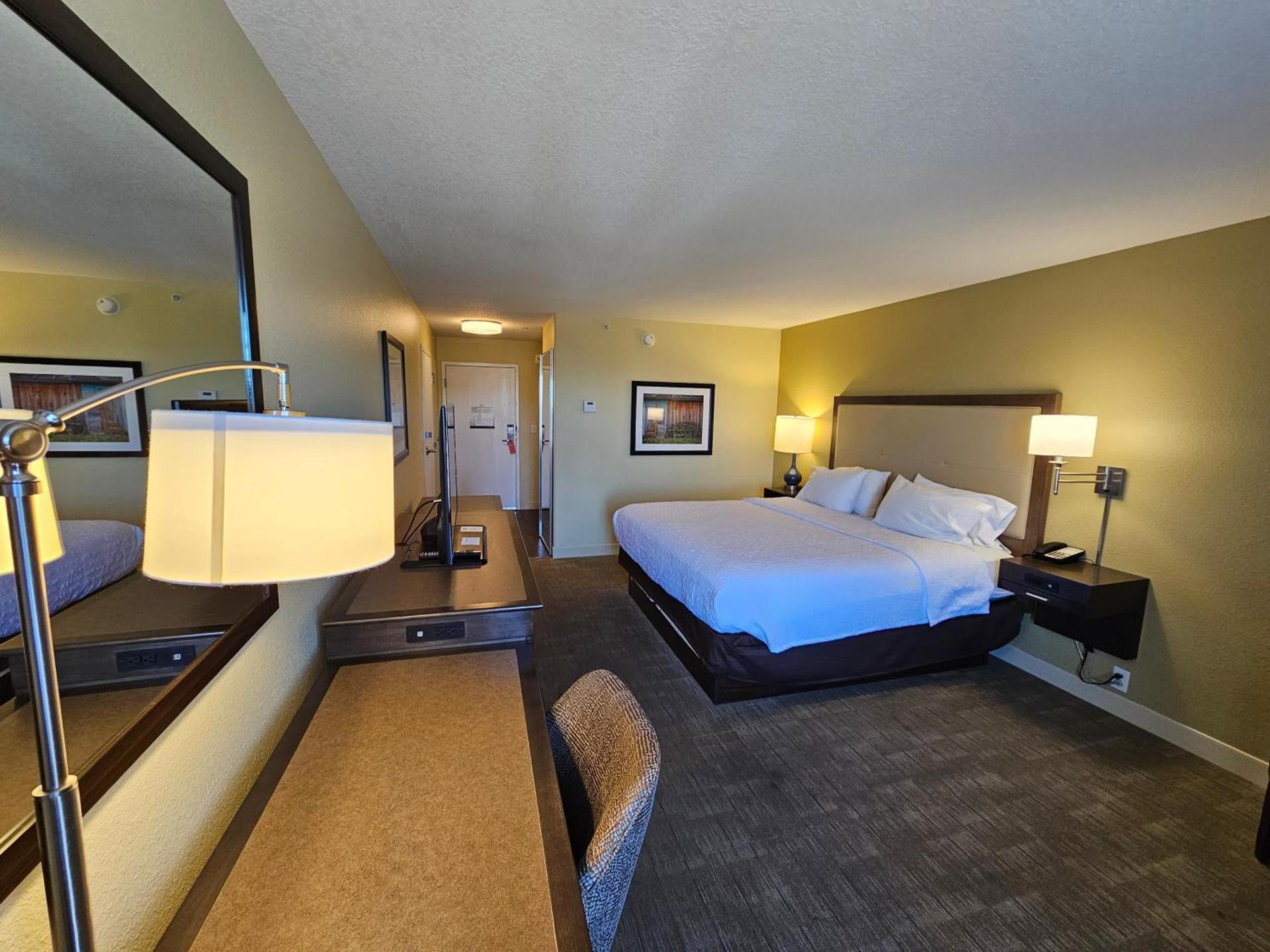 Hampton Inn Billings photo 35