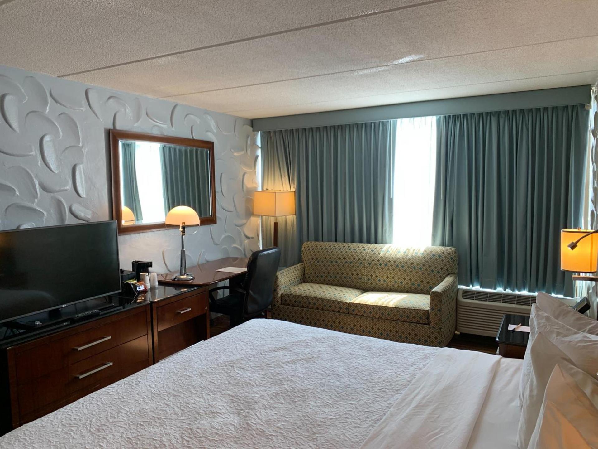 Albany Airport Inn photo 17