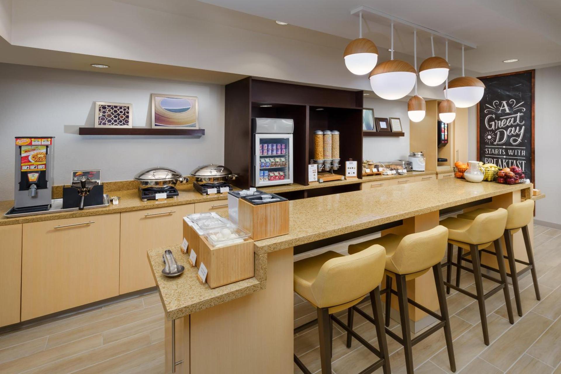 TownePlace Suites Manchester-Boston Regional Airport photo 45