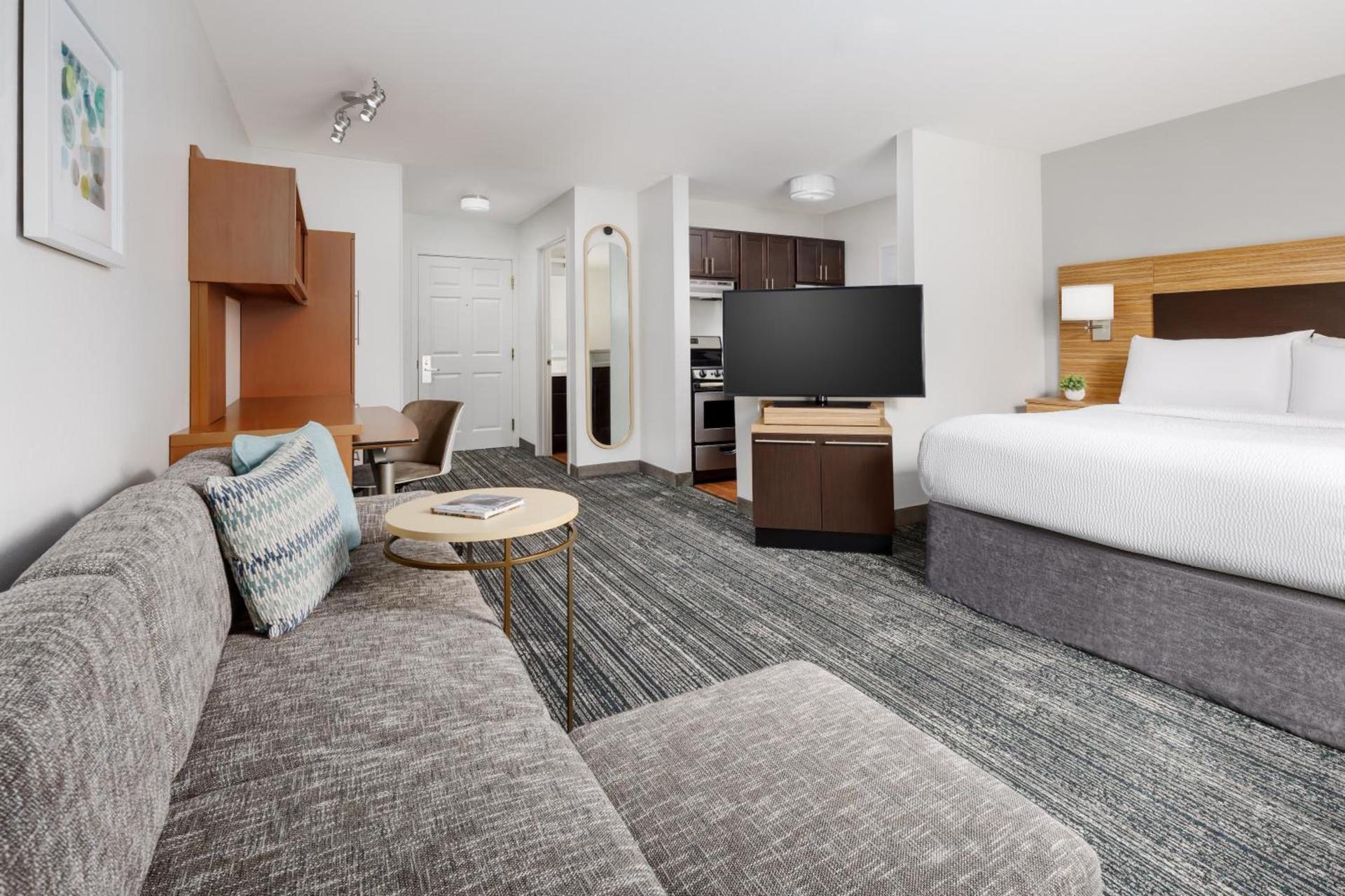 TownePlace Suites Manchester-Boston Regional Airport photo 52