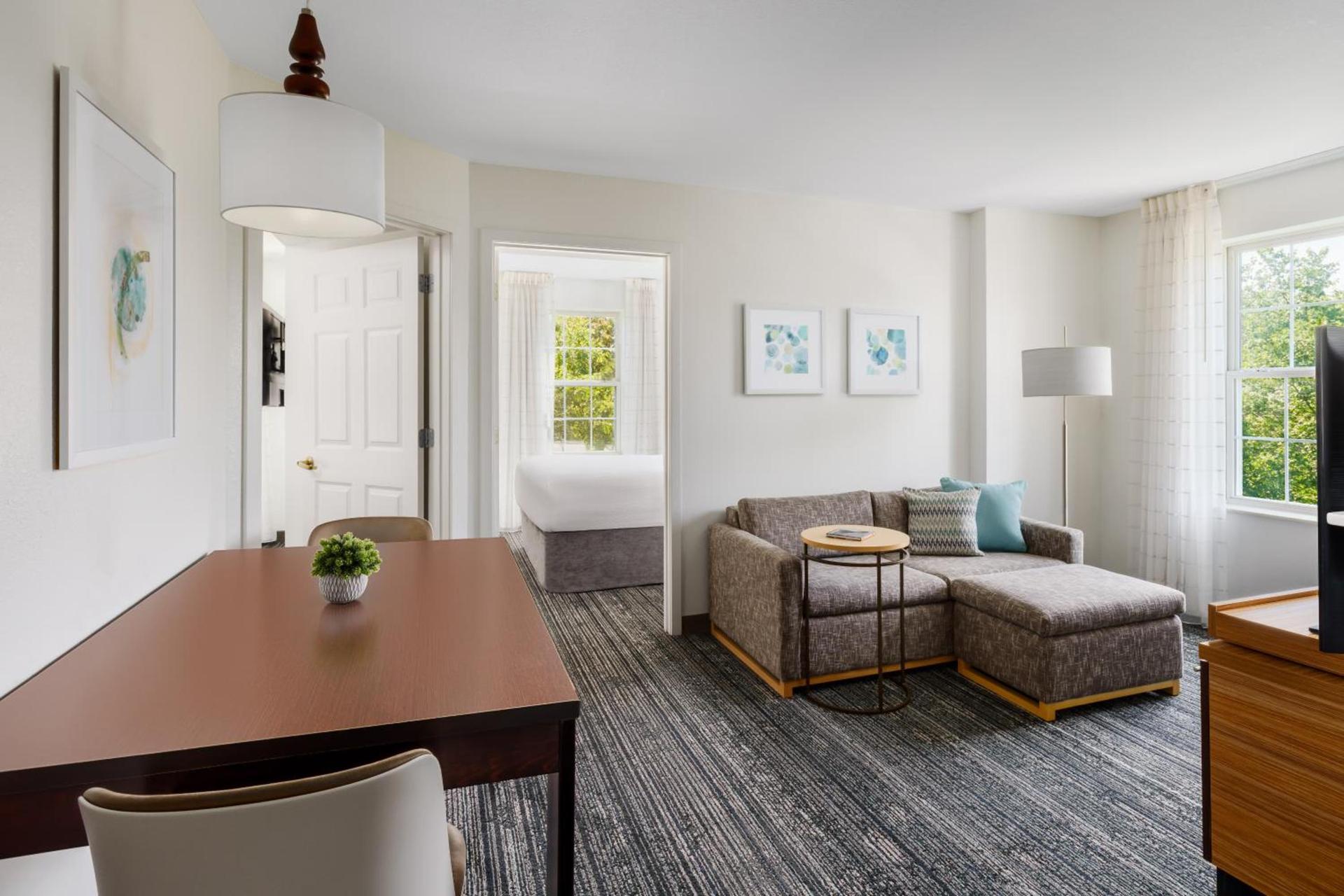 TownePlace Suites Manchester-Boston Regional Airport photo 47