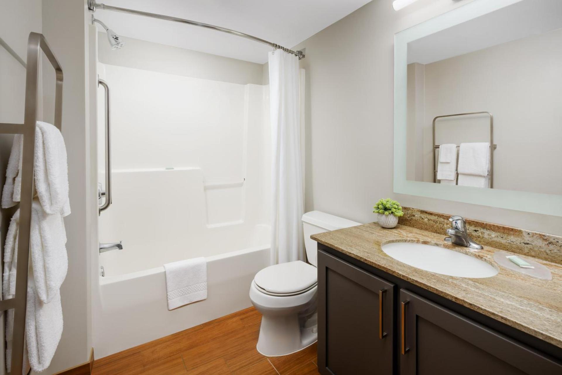 TownePlace Suites Philadelphia Horsham photo 41