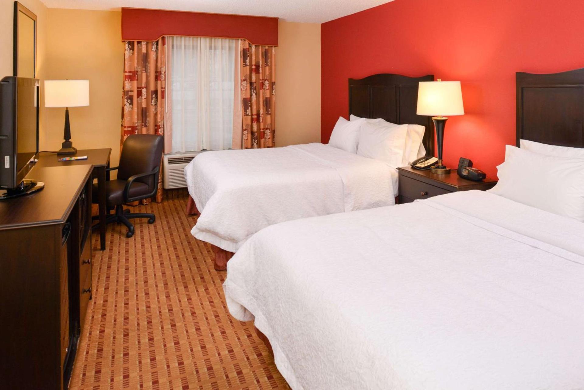 Hampton Inn Williamsburg photo 30