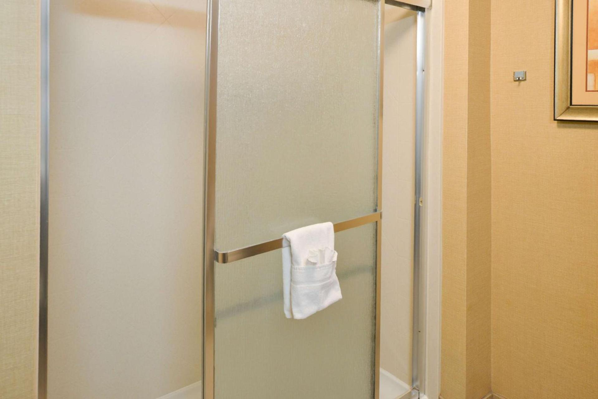 Hampton Inn Williamsburg photo 32