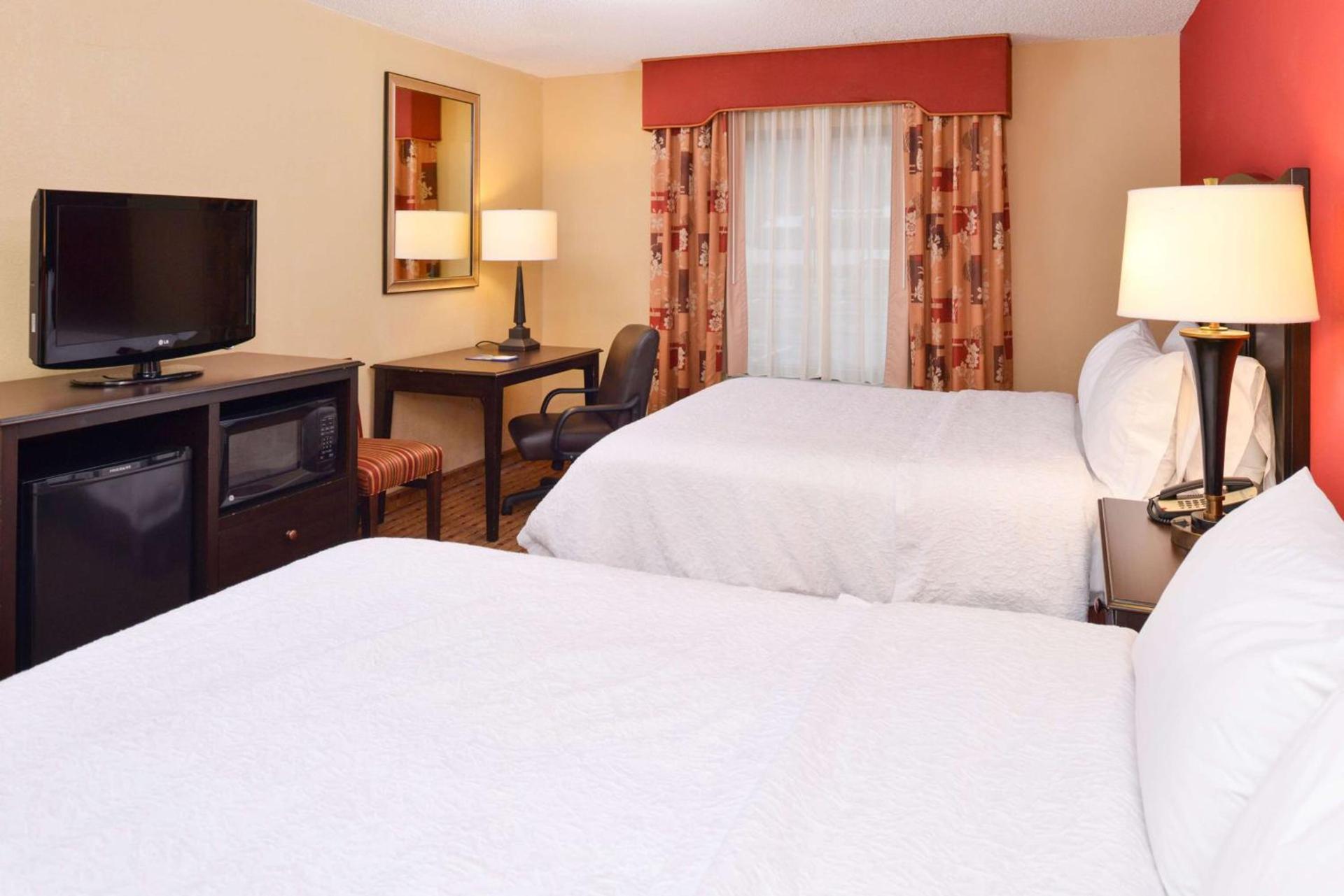 Hampton Inn Williamsburg photo 33