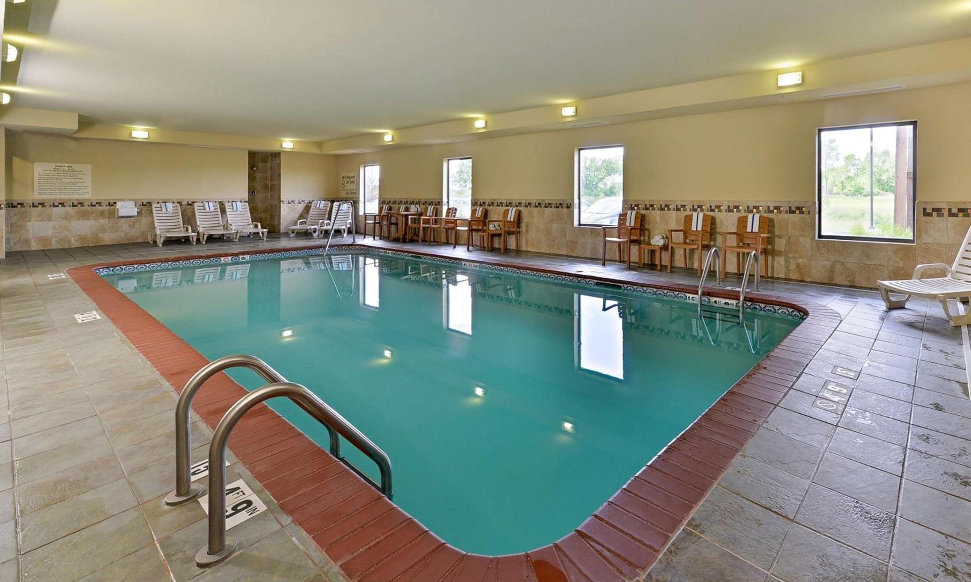 Hampton Inn Muscatine photo 5