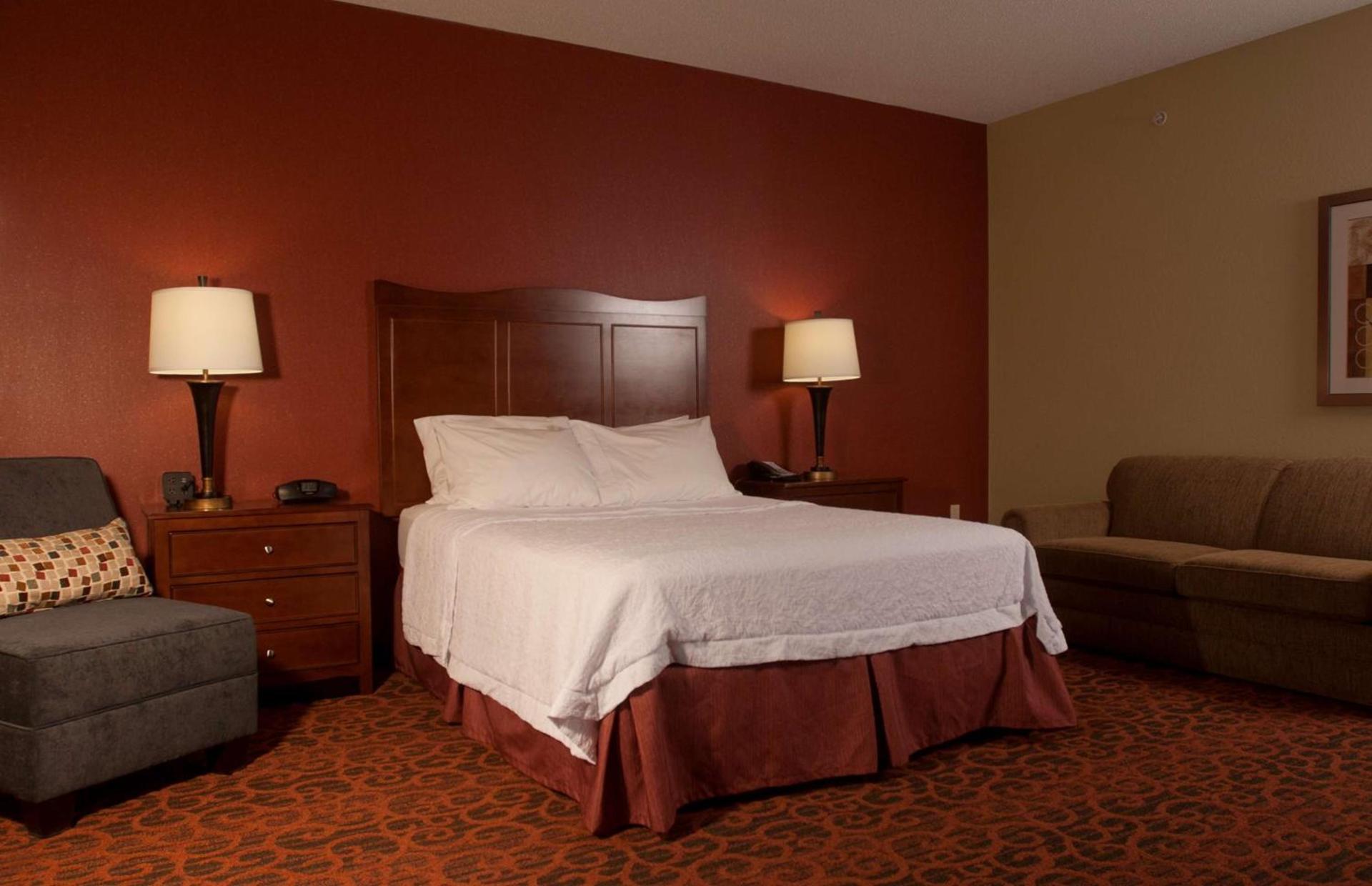 Hampton Inn Tomah photo 12