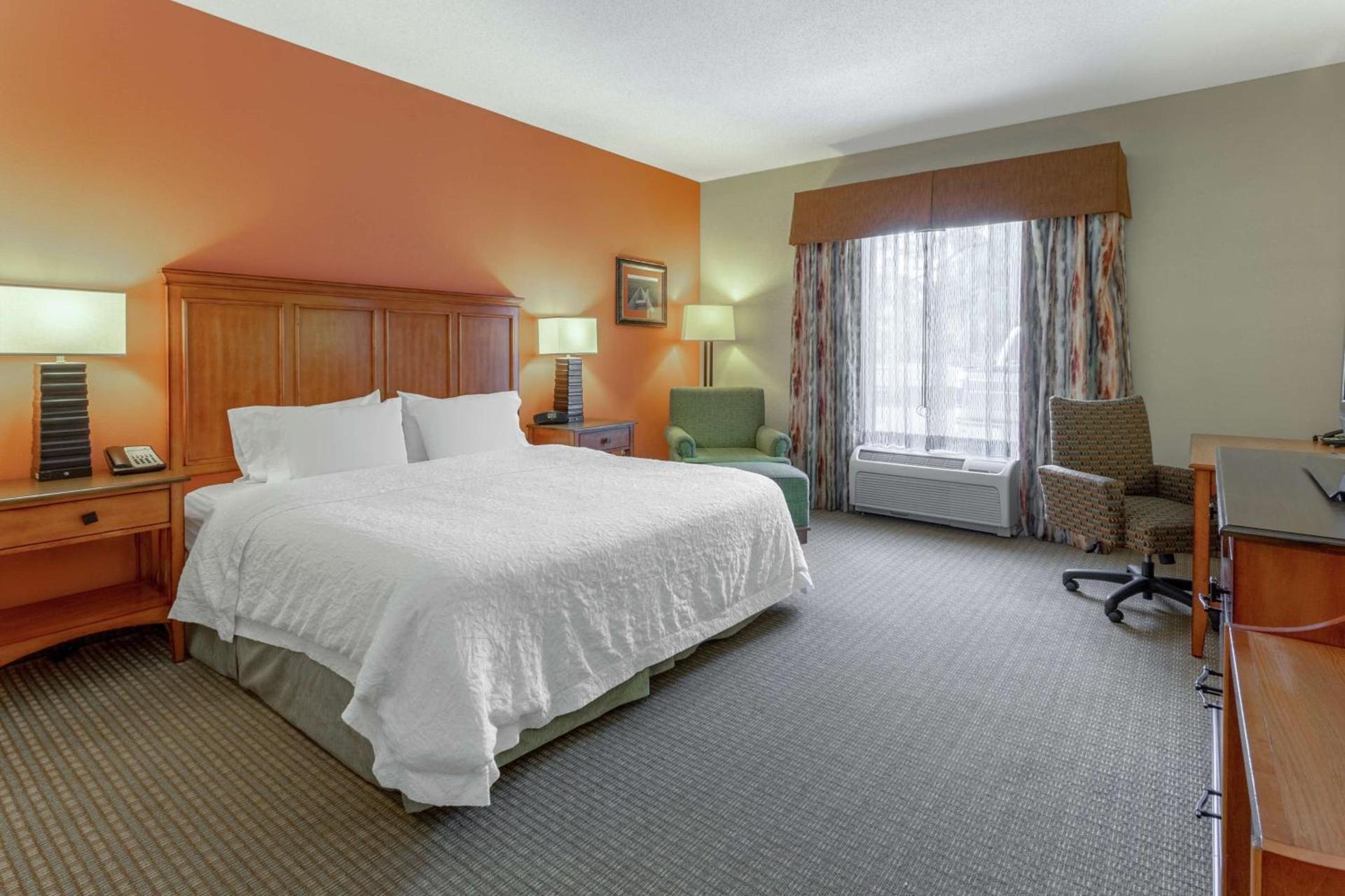 Hampton Inn Okeechobee - Lake Okeechobee photo 26