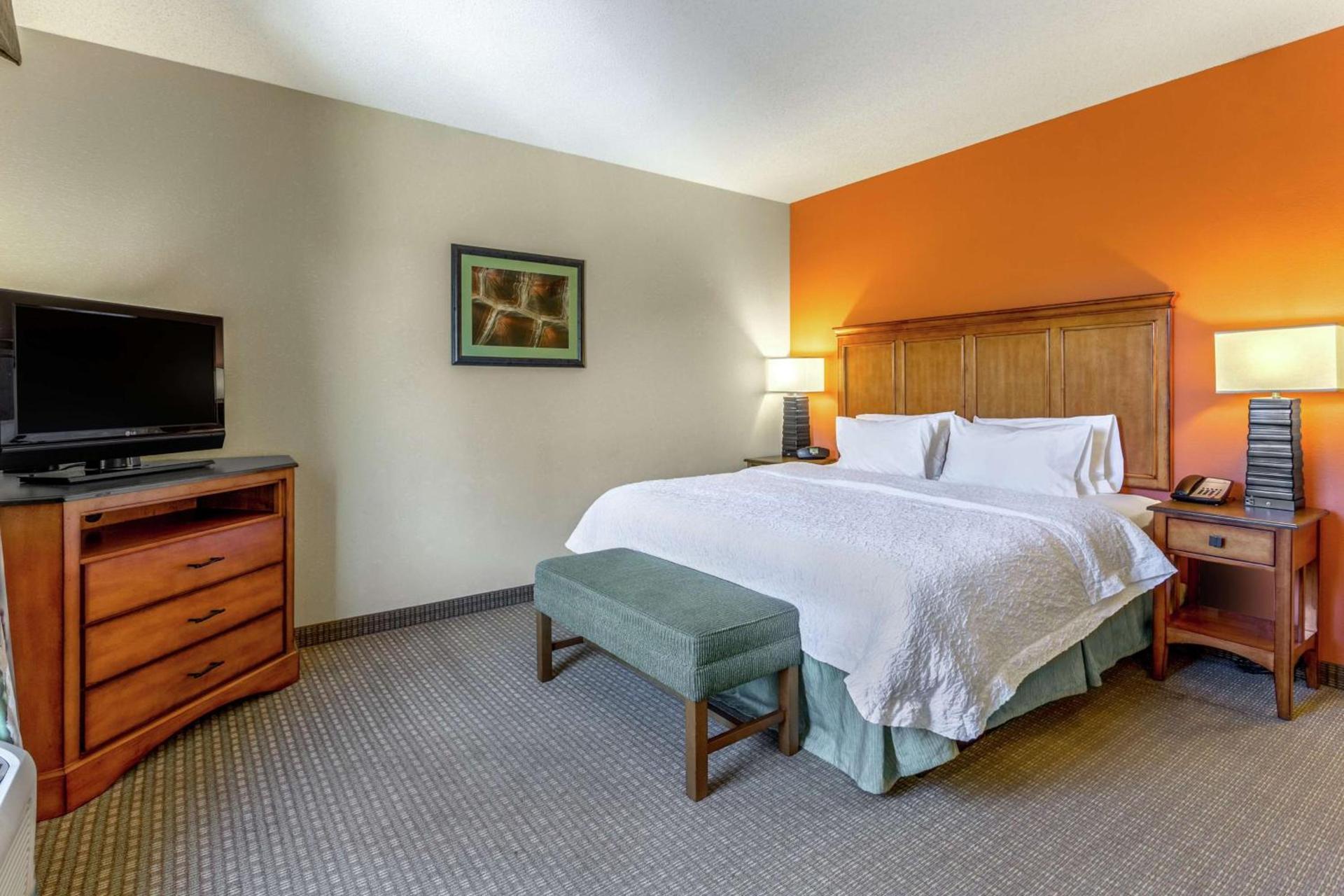 Hampton Inn Okeechobee - Lake Okeechobee photo 32