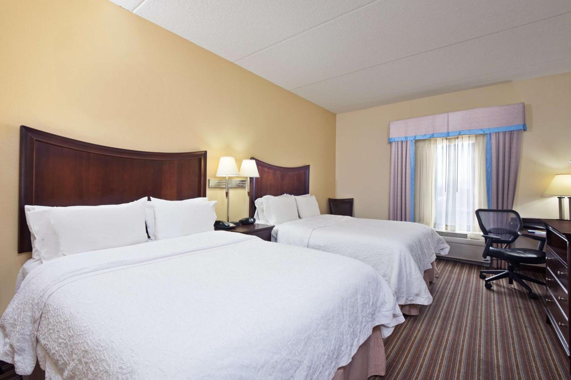 Hampton Inn Gainesville-Haymarket photo 34