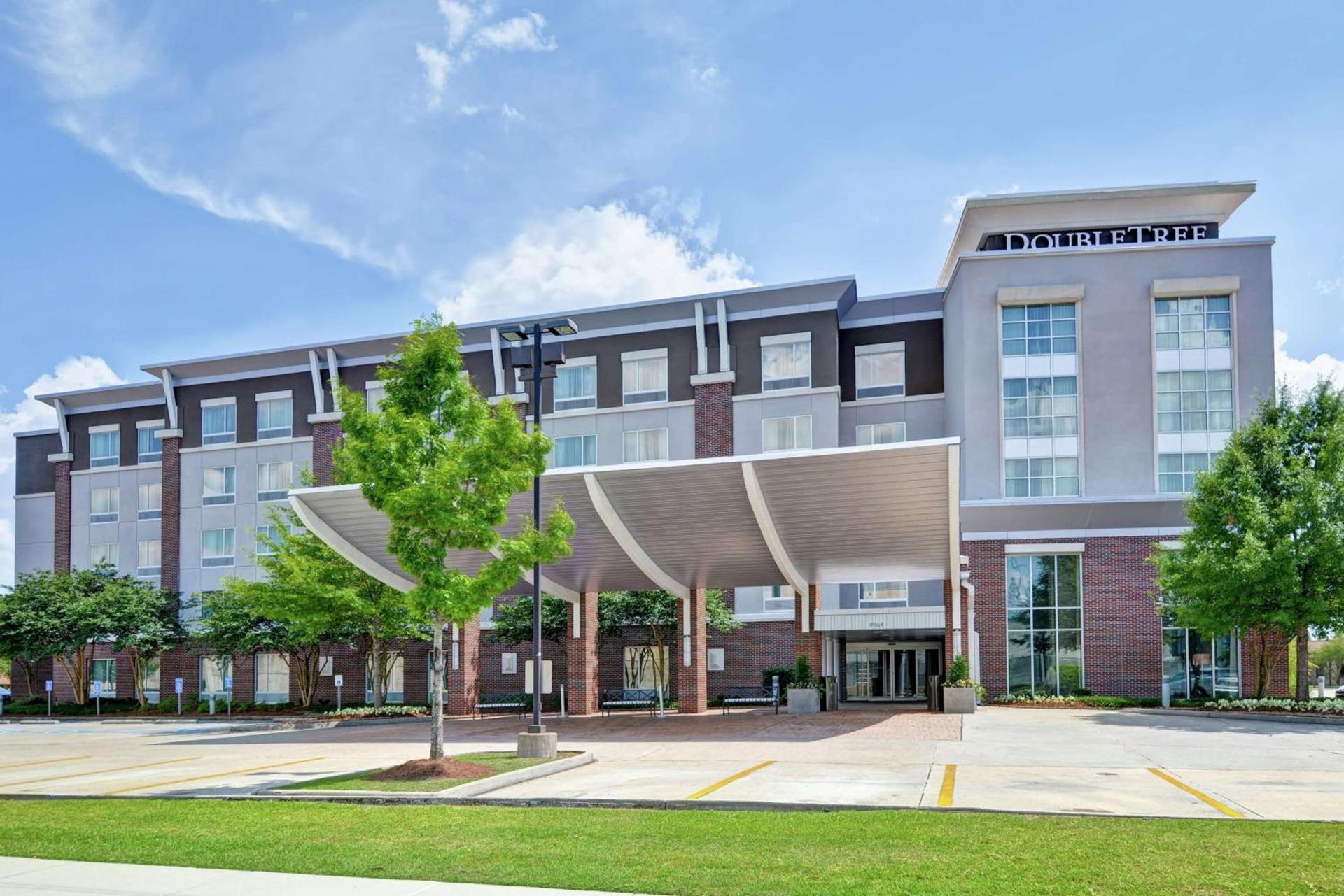 DoubleTree by Hilton Hotel Baton Rouge photo 2