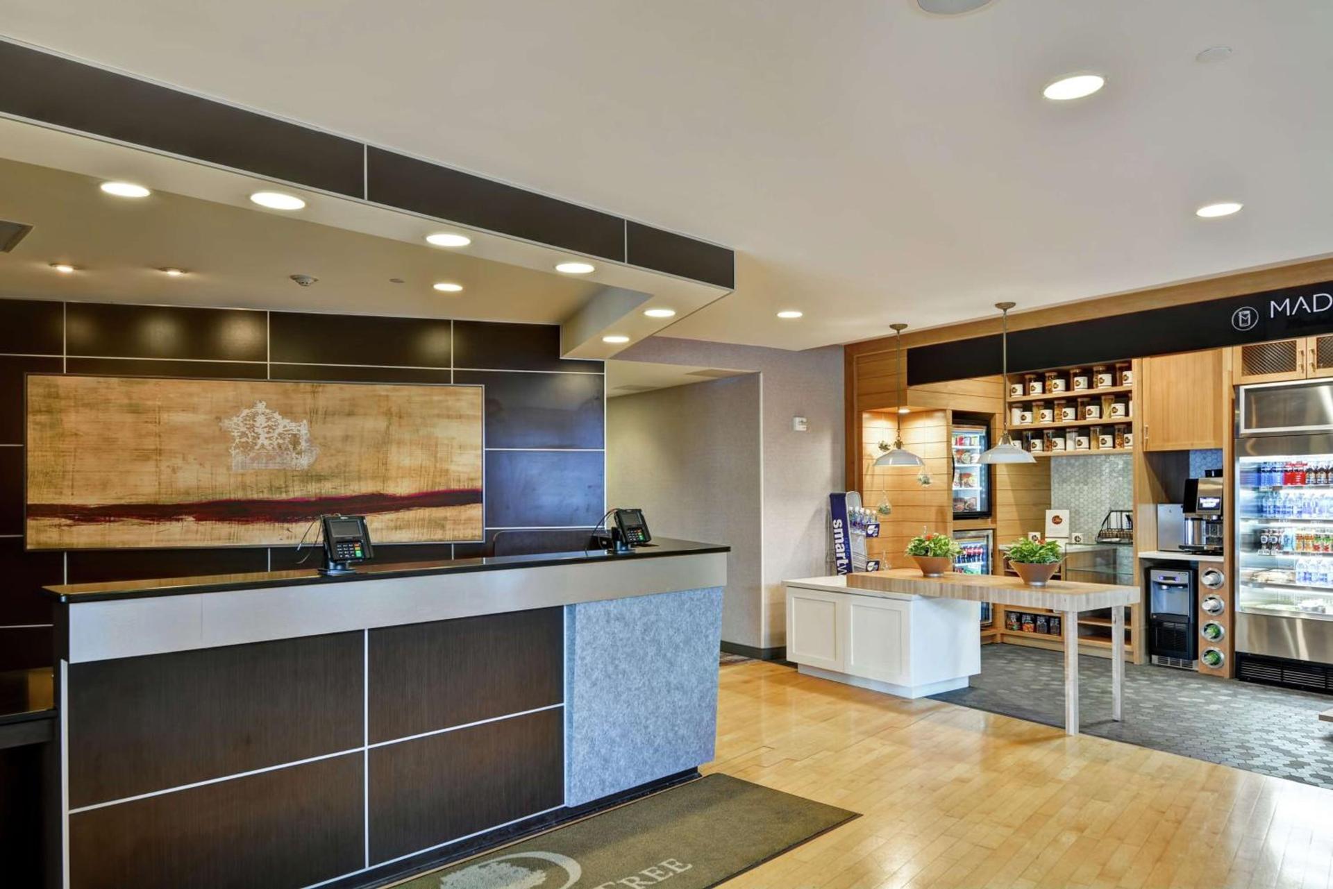 DoubleTree by Hilton Hotel Baton Rouge photo 5