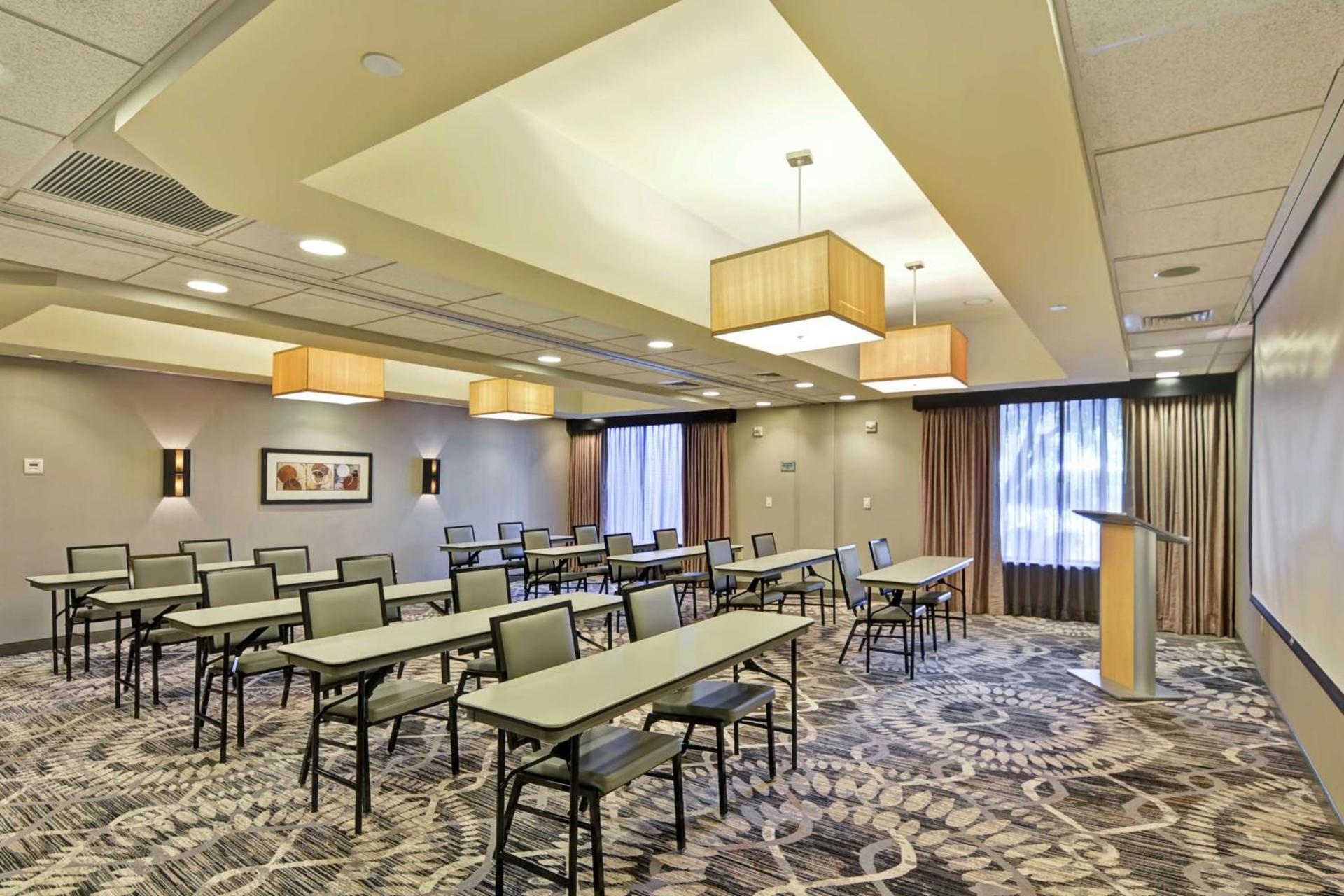 DoubleTree by Hilton Hotel Baton Rouge photo 26