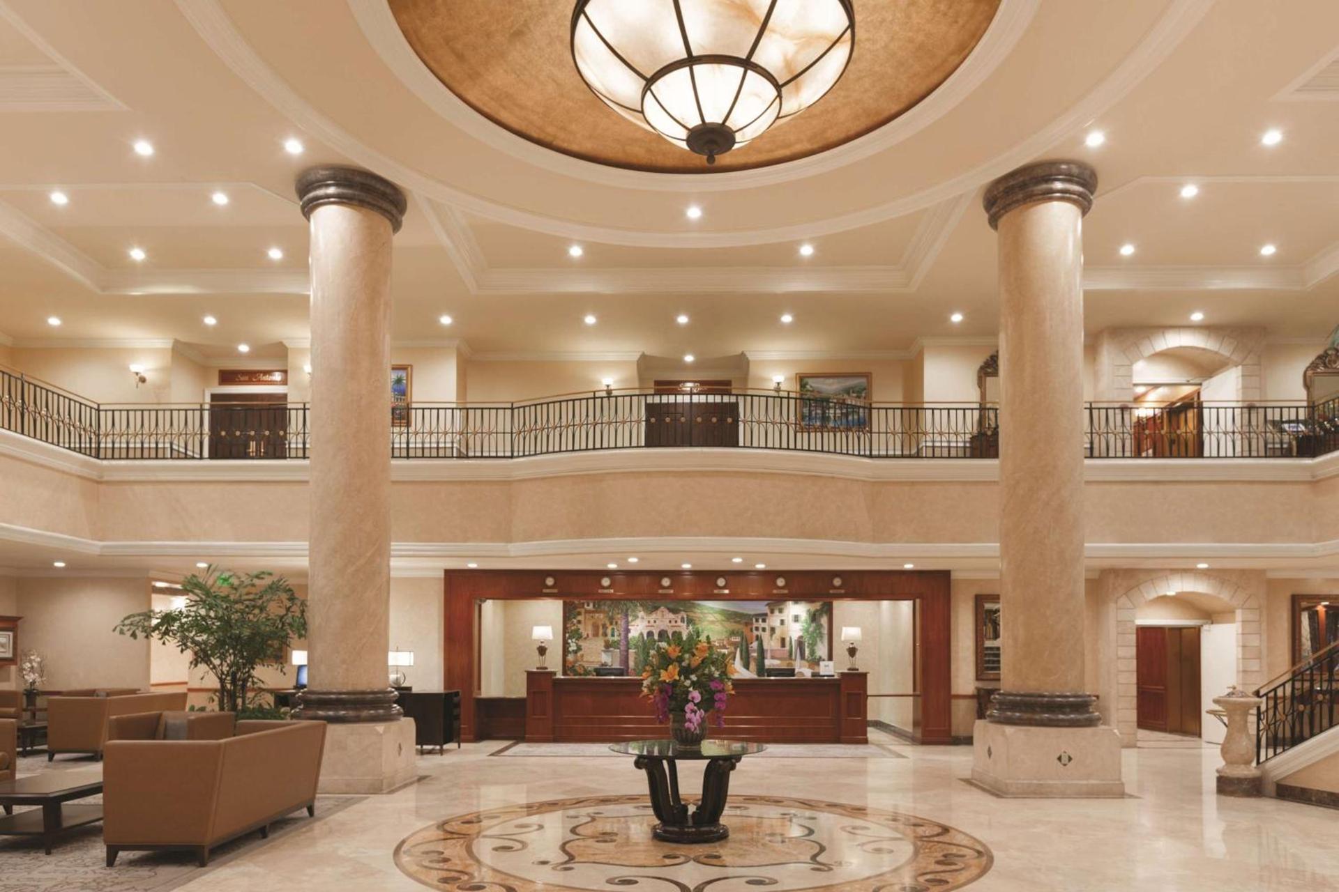 Hilton Los Angeles/San Gabriel photo 2