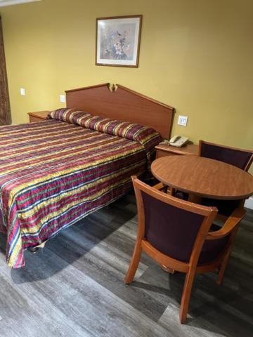 Chino Motel photo 16