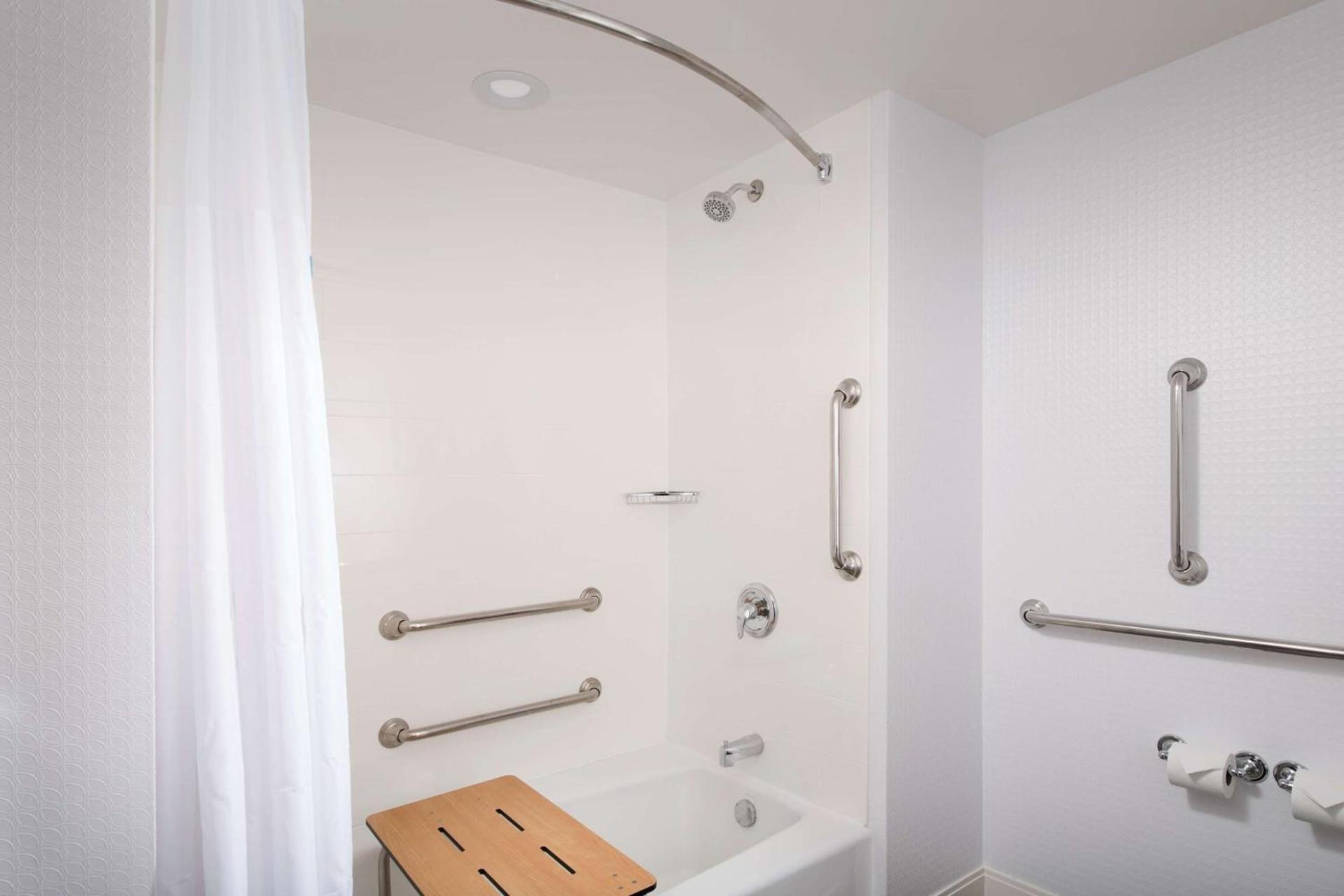 Hampton Inn Miami Airport East photo 16