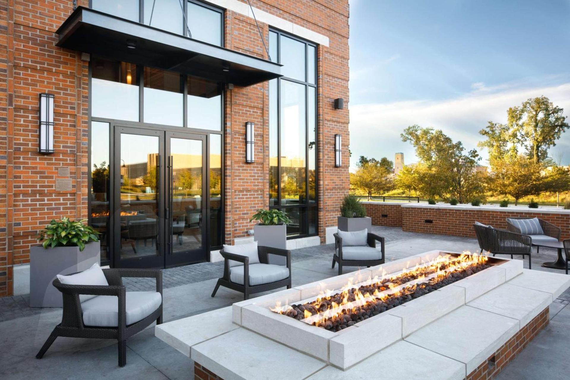 Embassy Suites by Hilton South Bend photo 17