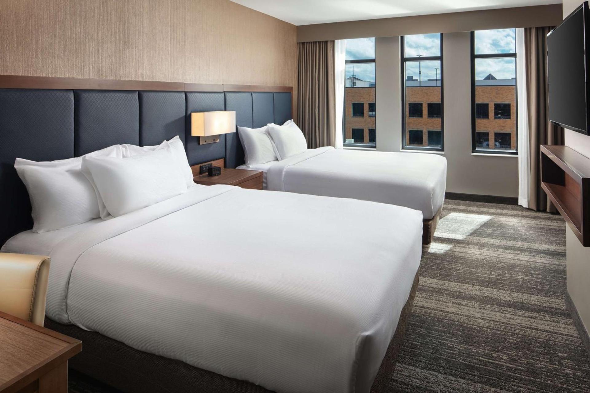 Embassy Suites by Hilton South Bend photo 37