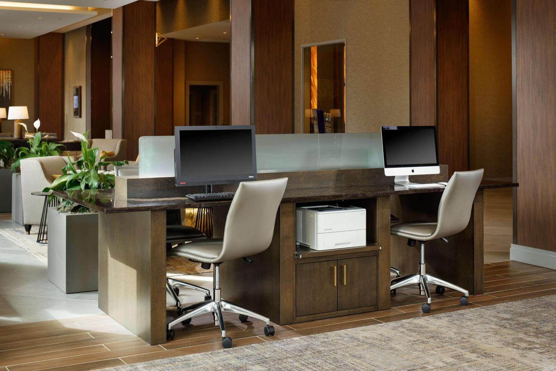 Embassy Suites by Hilton South Bend photo 40