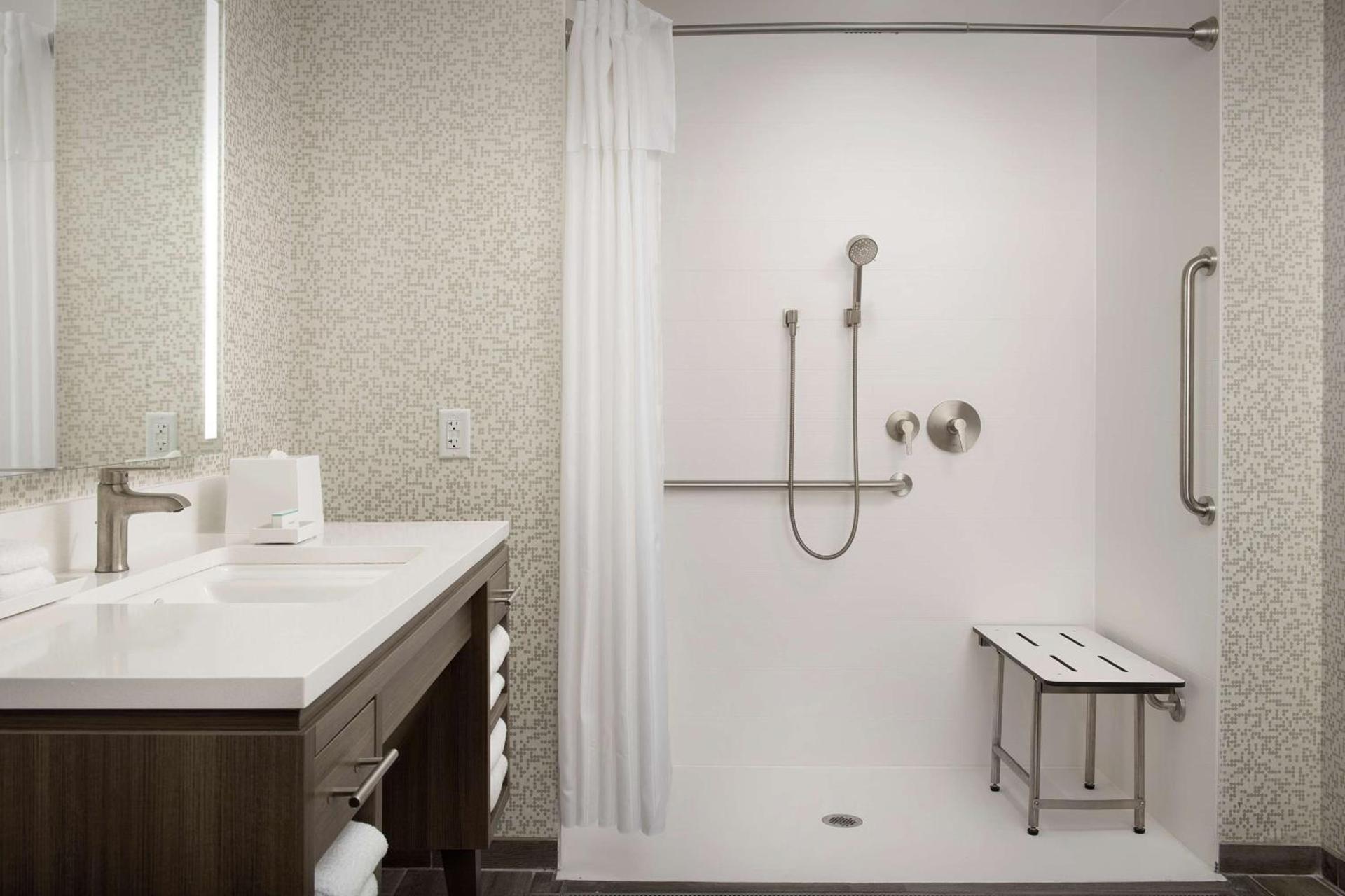 Home2 Suites By Hilton Columbus Polaris photo 22