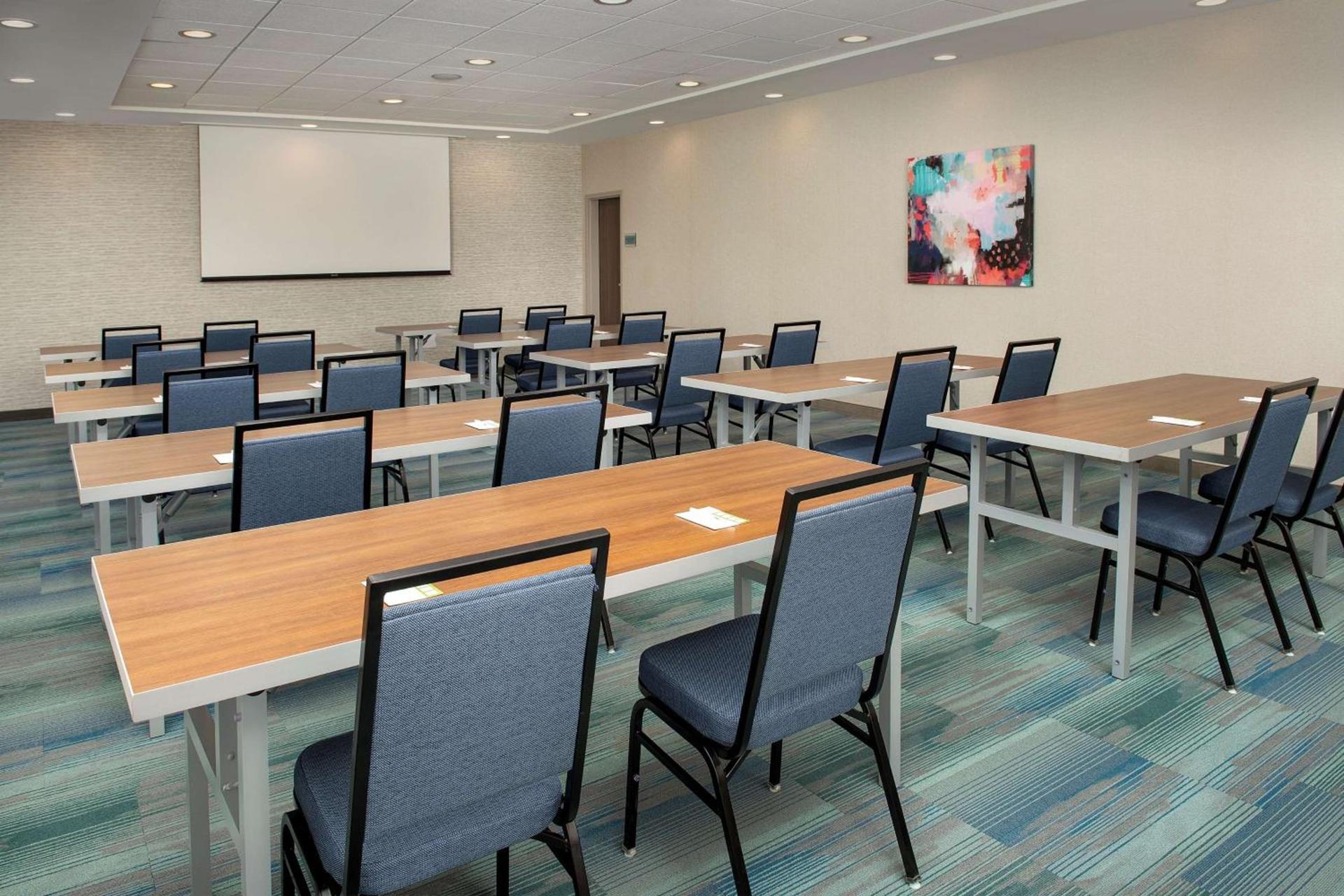 Home2 Suites By Hilton Columbus Polaris photo 30