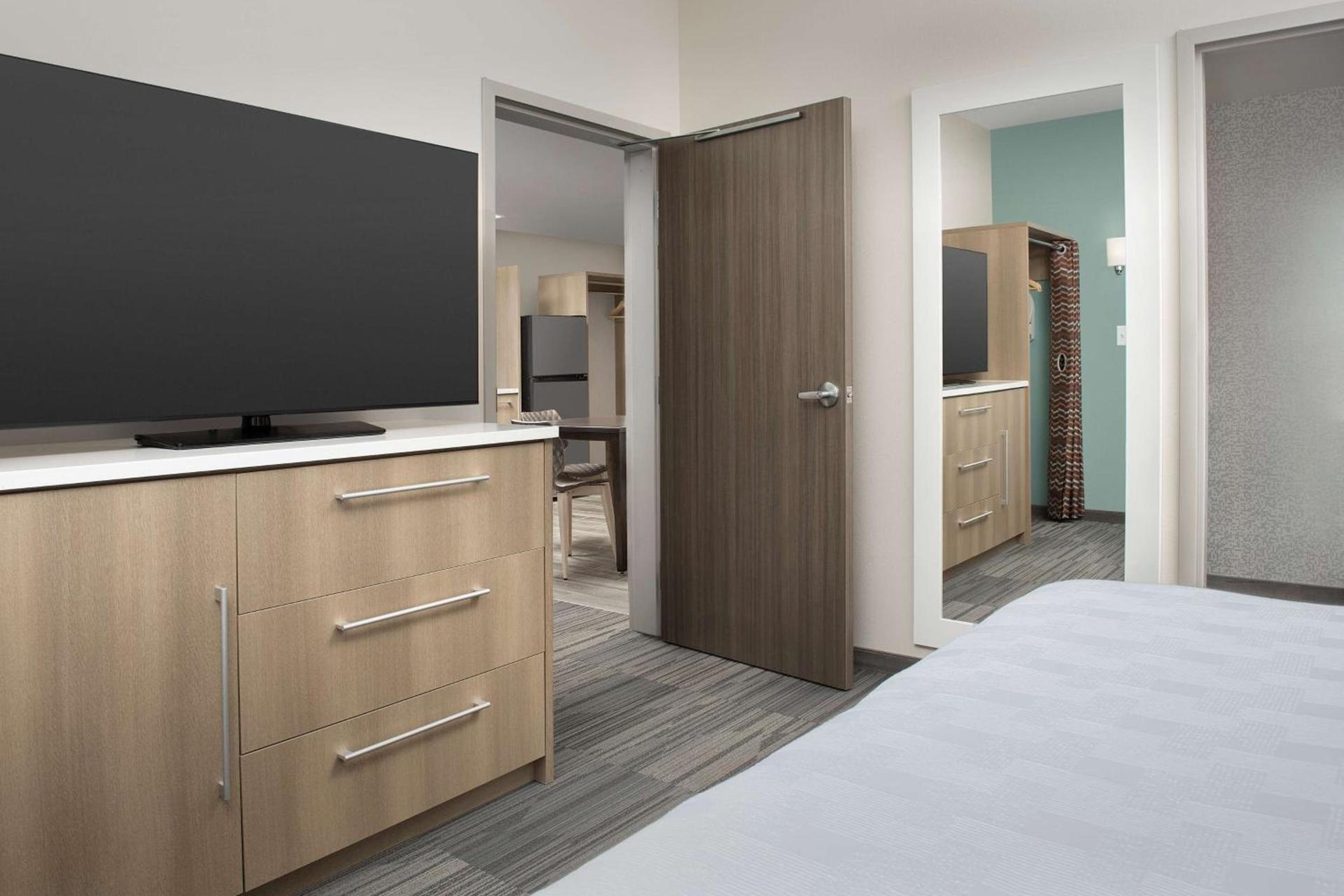 Home2 Suites By Hilton Columbus Polaris photo 34