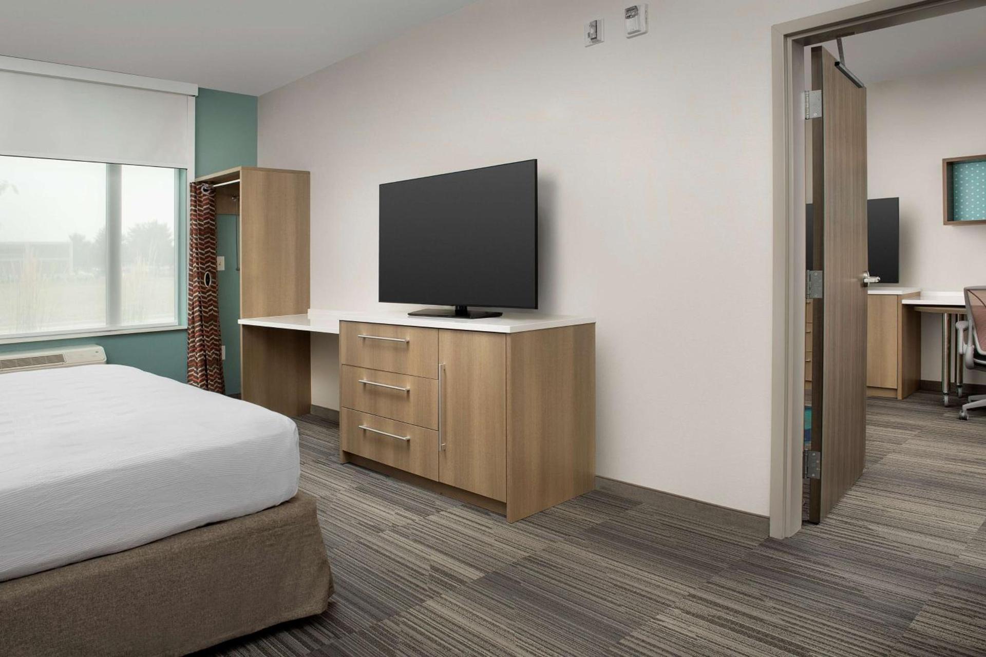 Home2 Suites By Hilton Columbus Polaris photo 37