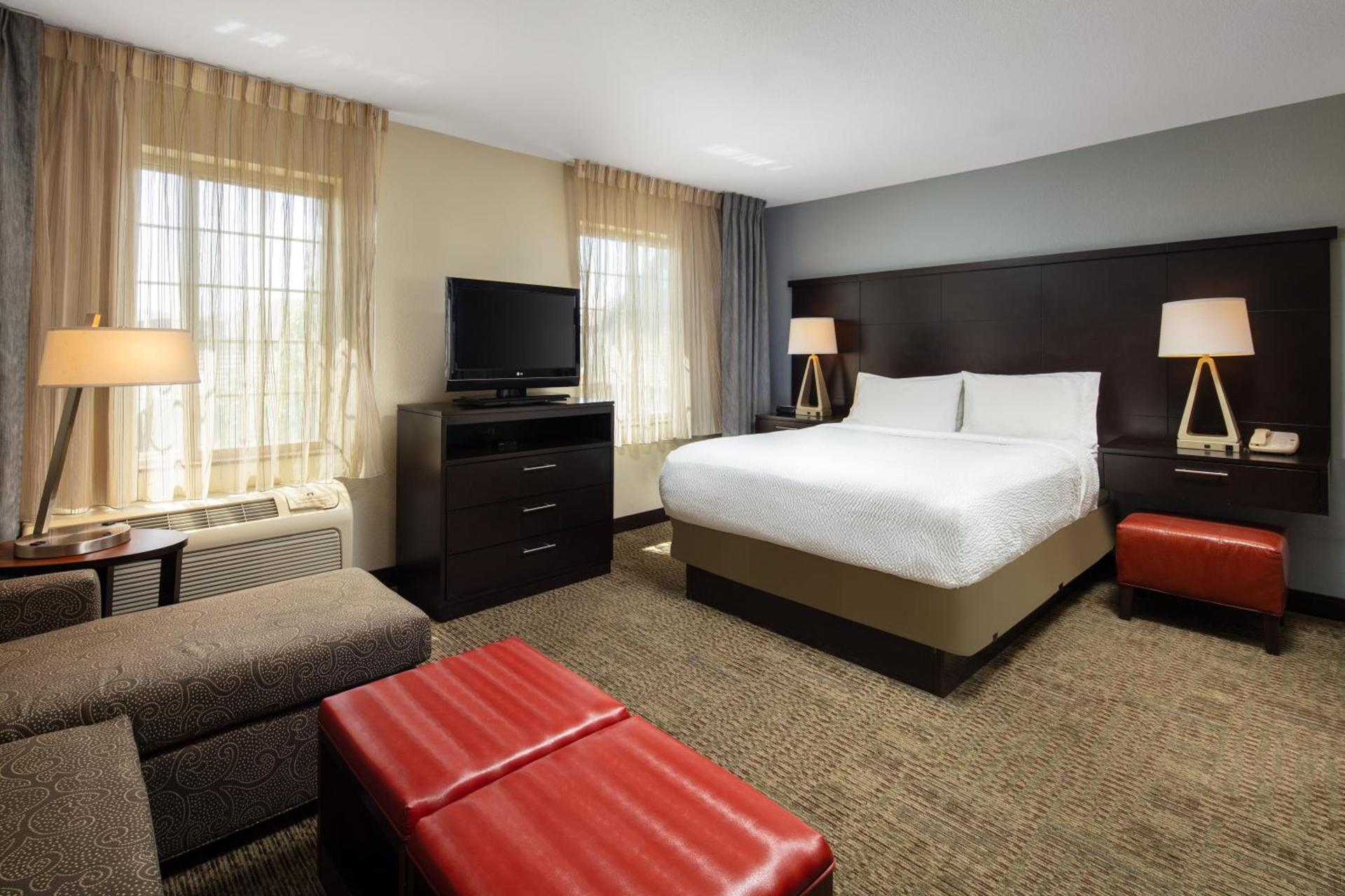 Staybridge Suites Fairfield Napa Valley Area by IHG photo 35