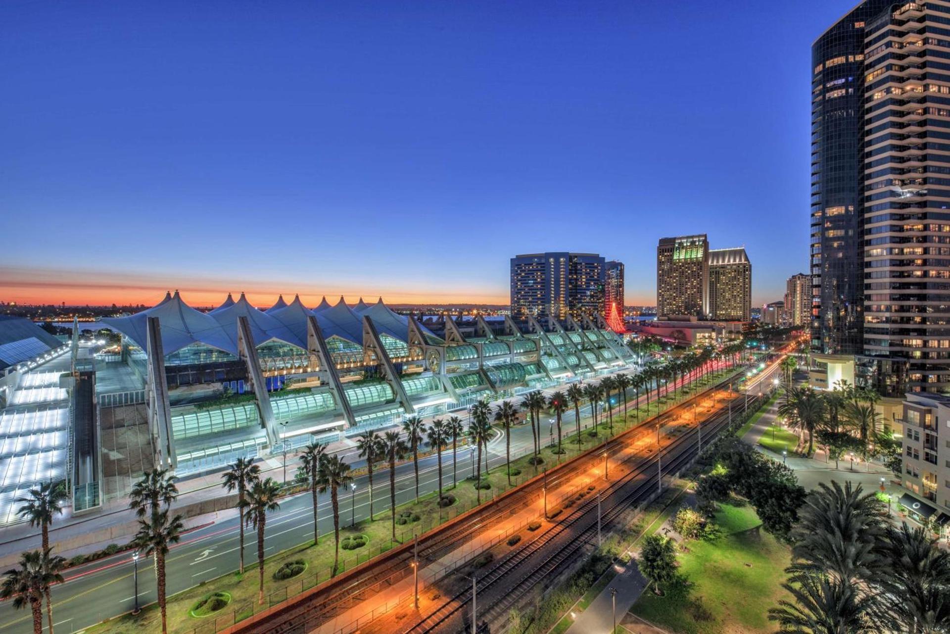 Hilton San Diego Gaslamp Quarter photo 5