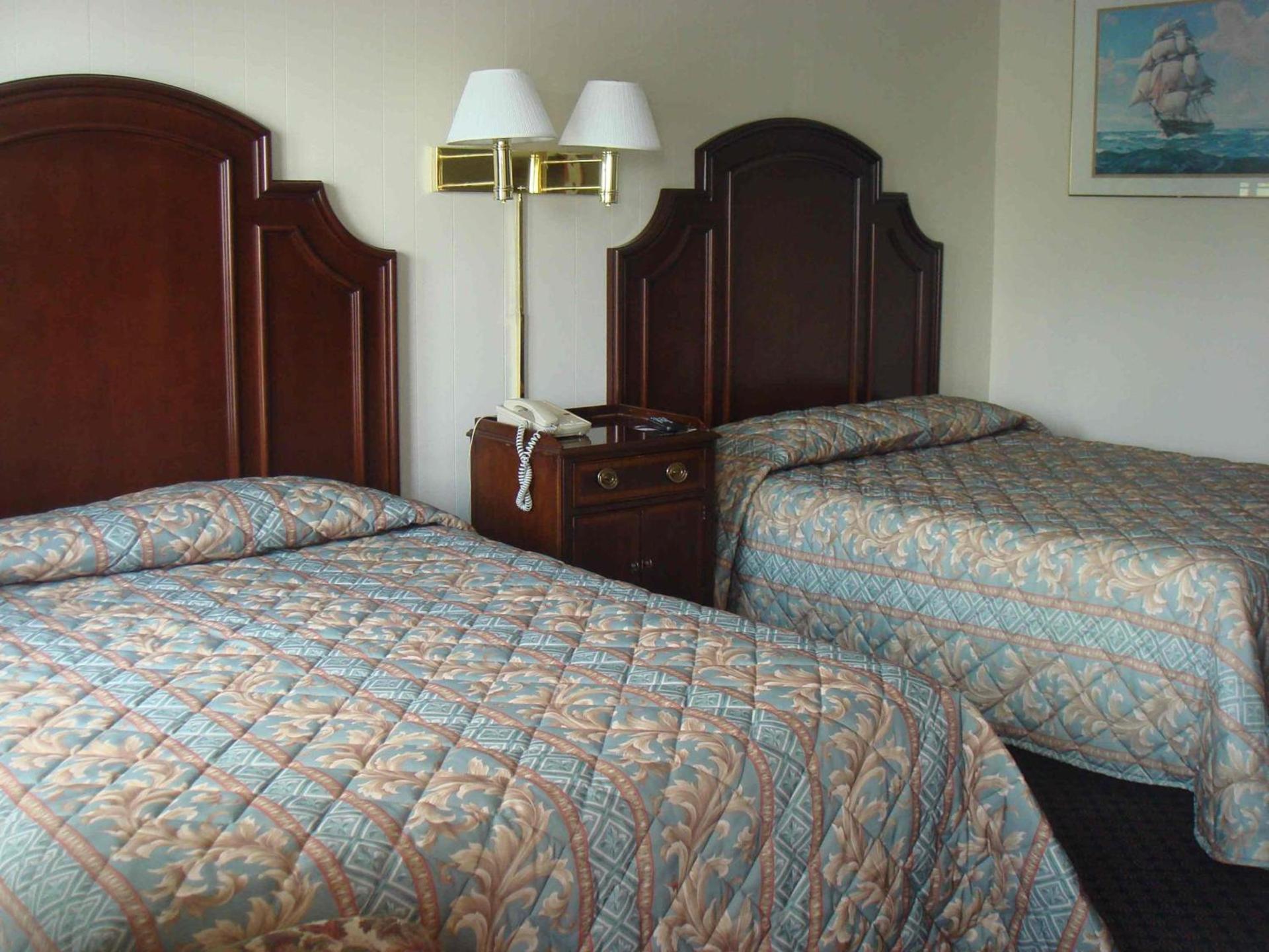 Harbor Base Inn photo 4