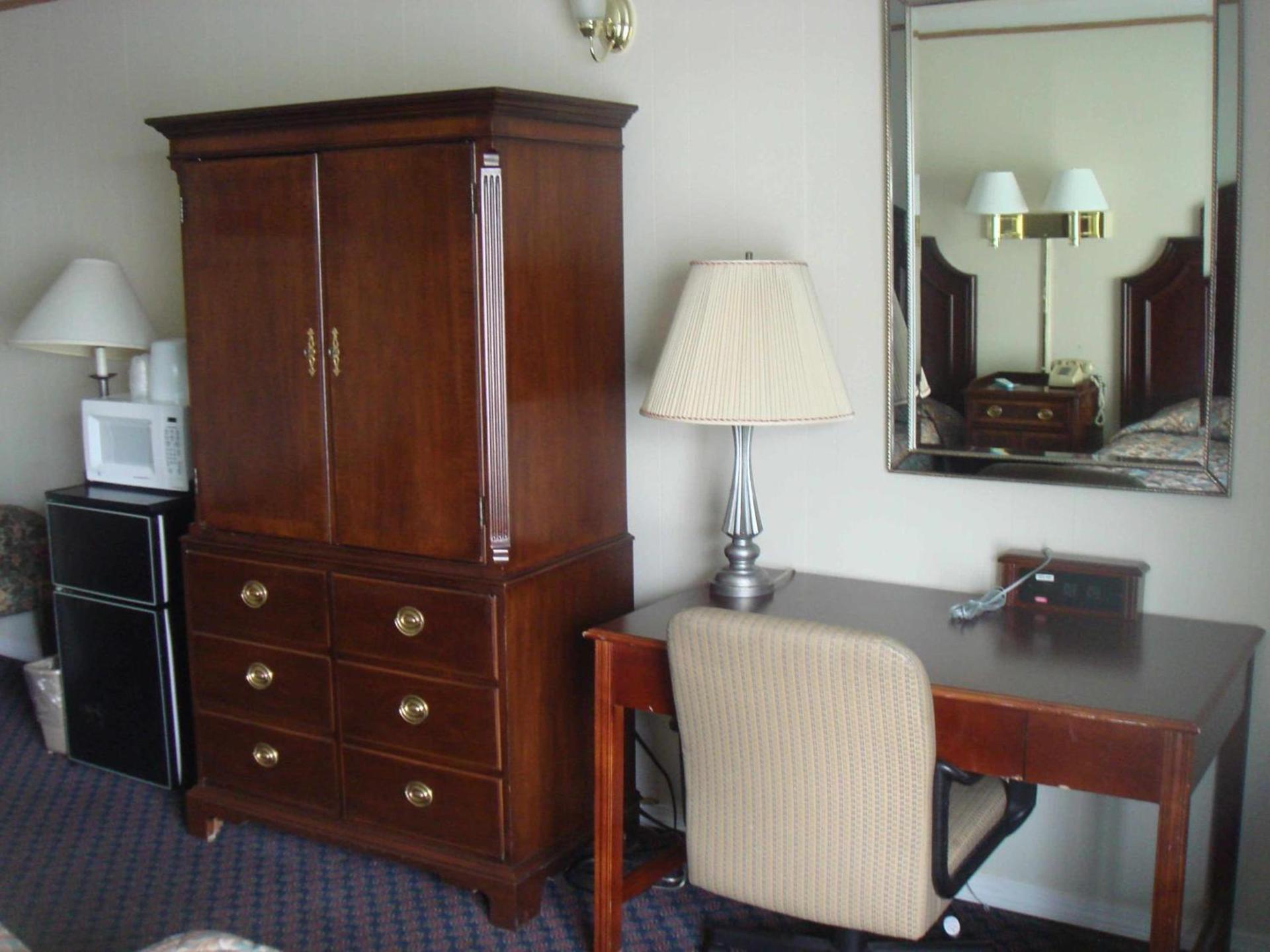 Harbor Base Inn photo 6