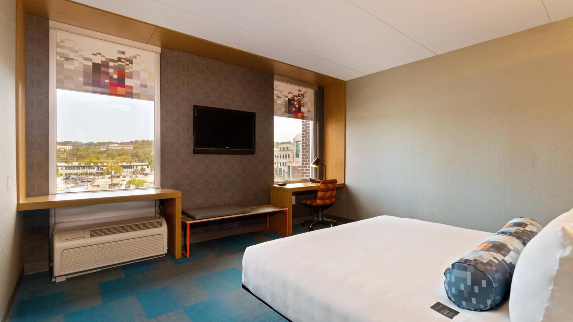 Aloft by Marriott Birmingham Soho Square photo 6