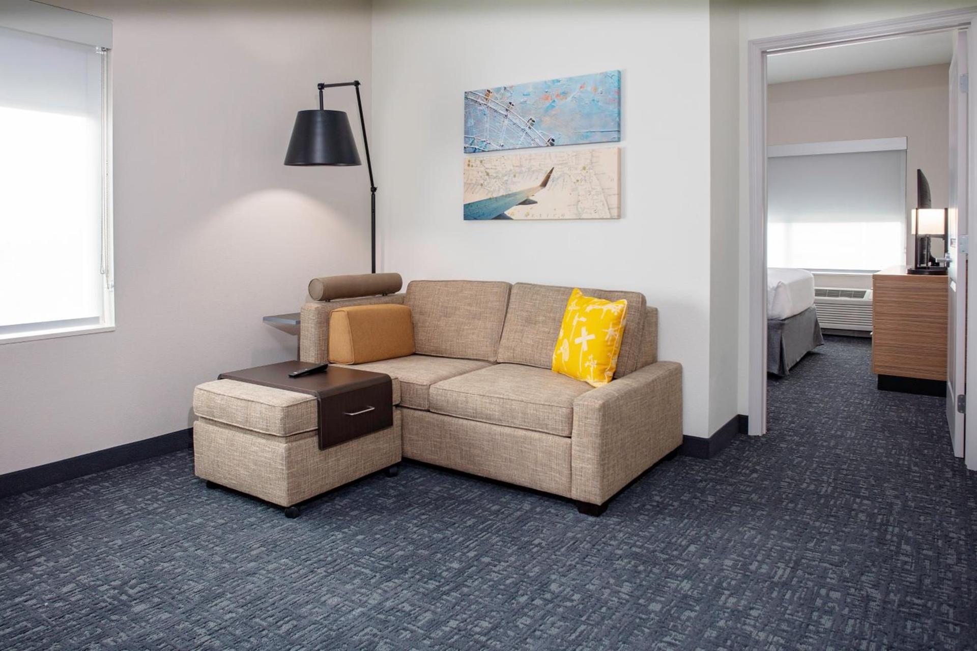 TownePlace Suites by Marriott Orlando Airport photo 10