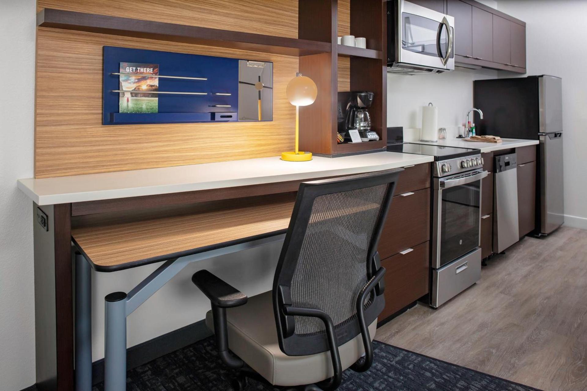 TownePlace Suites by Marriott Orlando Airport photo 12