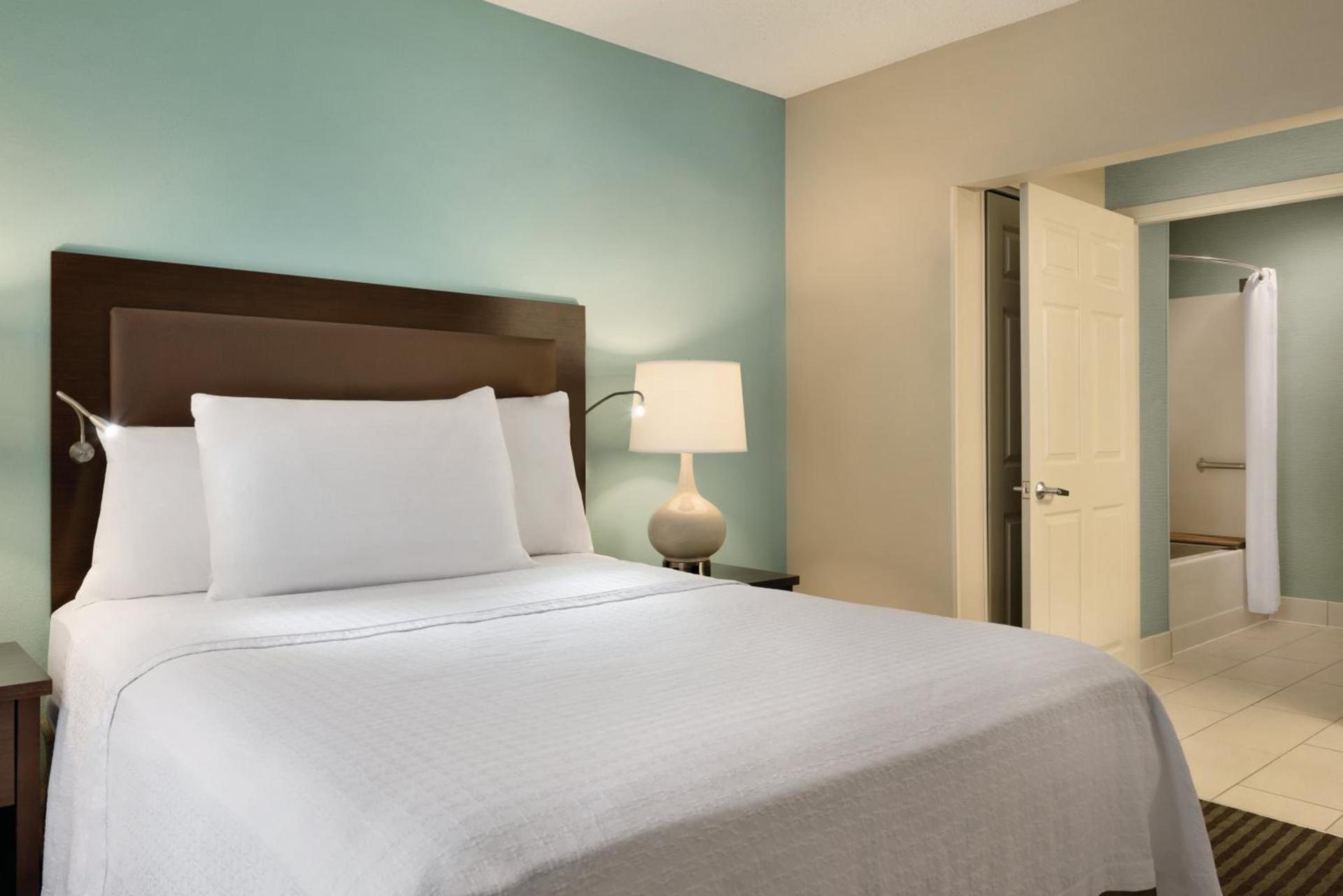 MainStay Suites photo 18