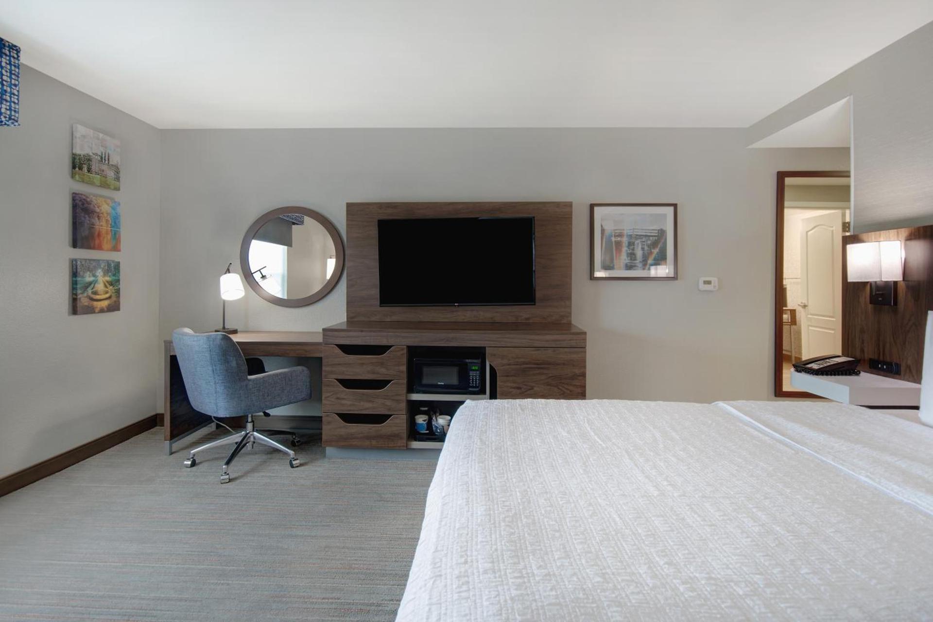 Hampton Inn & Suites Yonkers photo 19