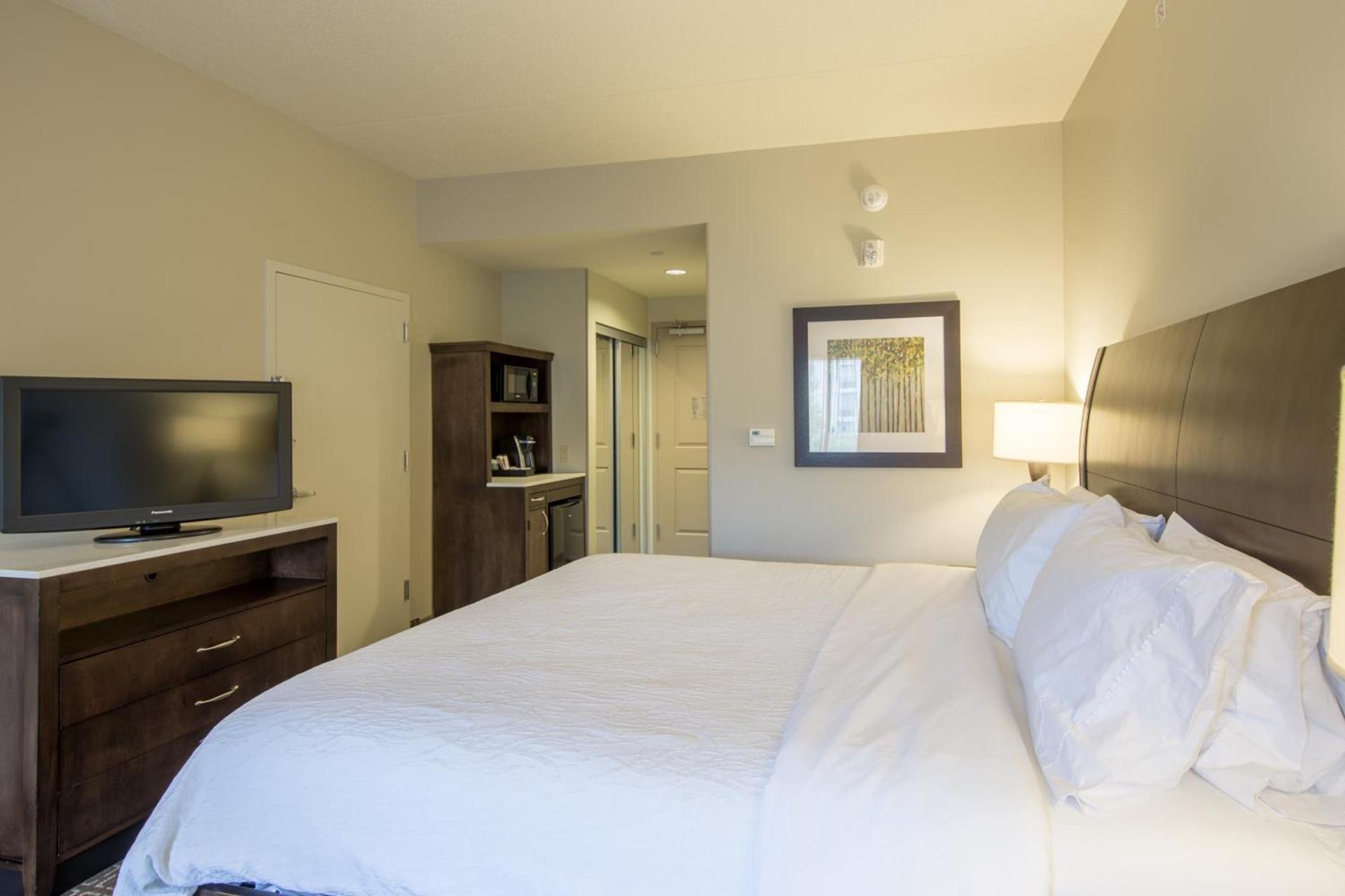 Hilton Garden Inn Raleigh Cary photo 37