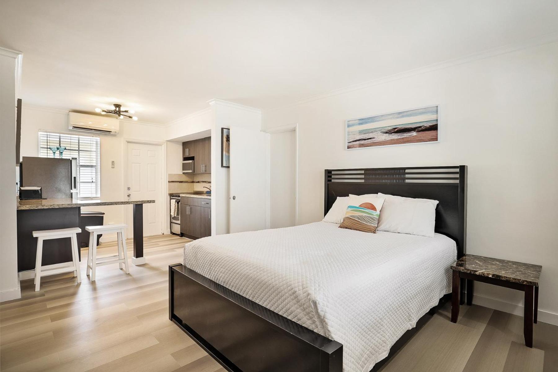 La Mer Suites photo 53