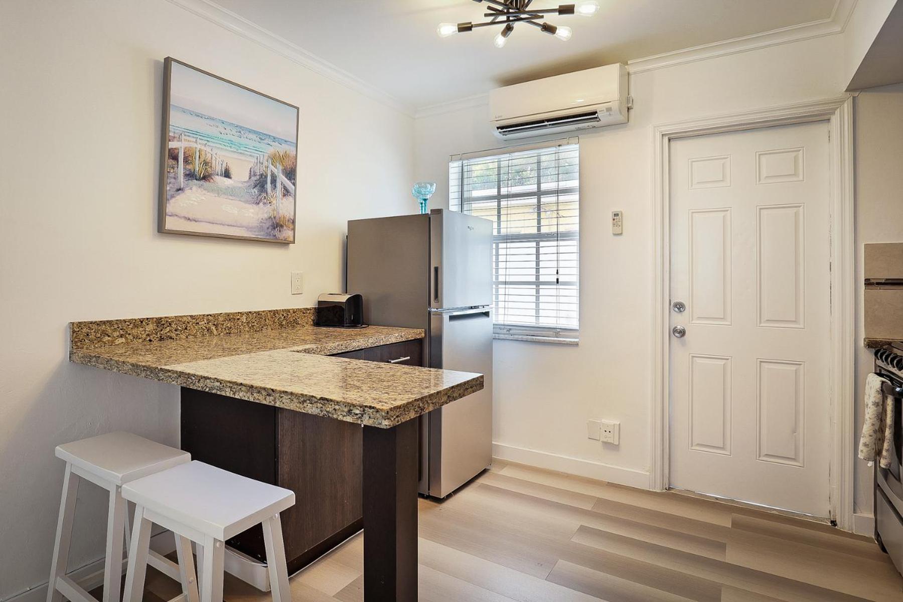 La Mer Suites photo 17