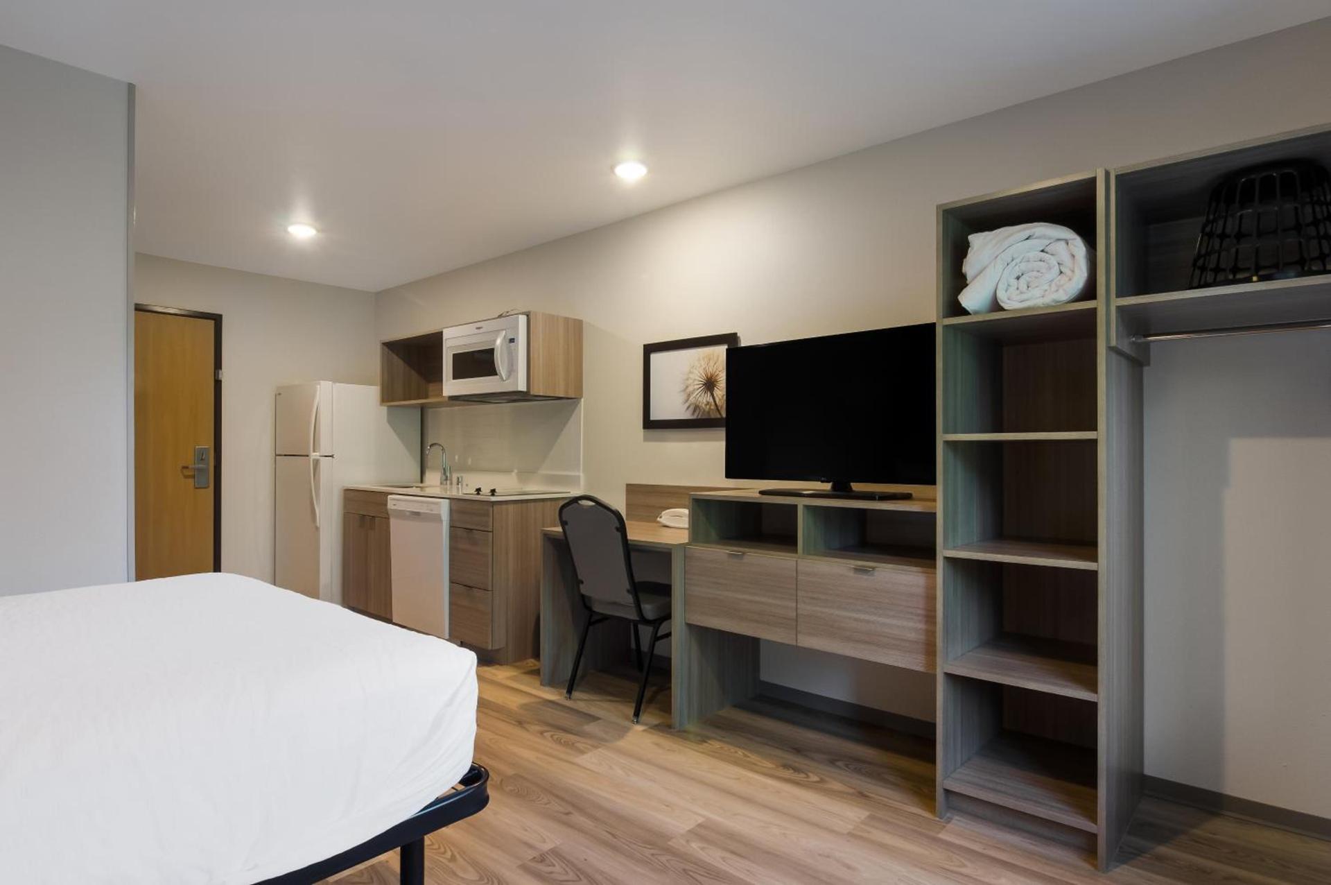 WoodSpring Suites Olympia - Lacey photo 38