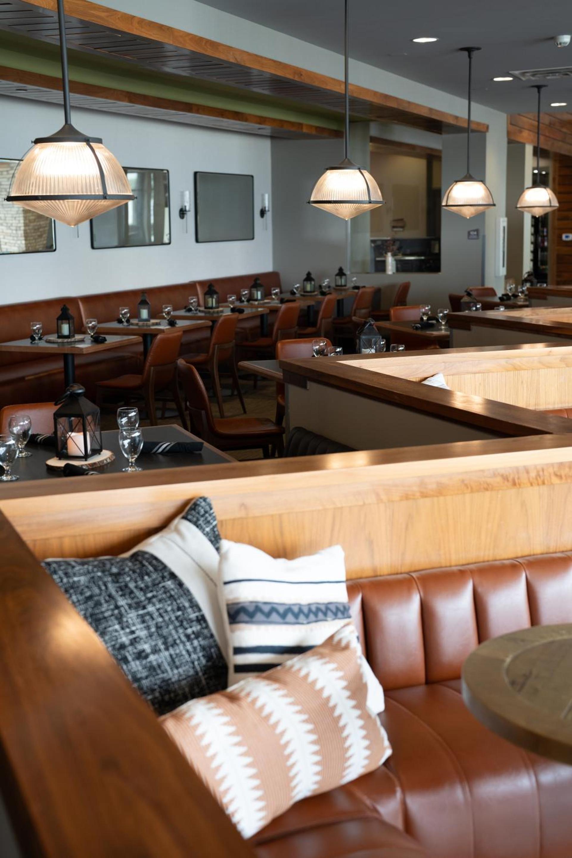 Hotel Indigo Traverse City by IHG photo 26