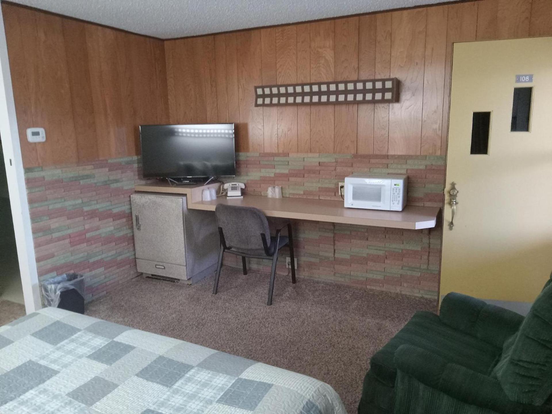 Siesta Motel photo 73