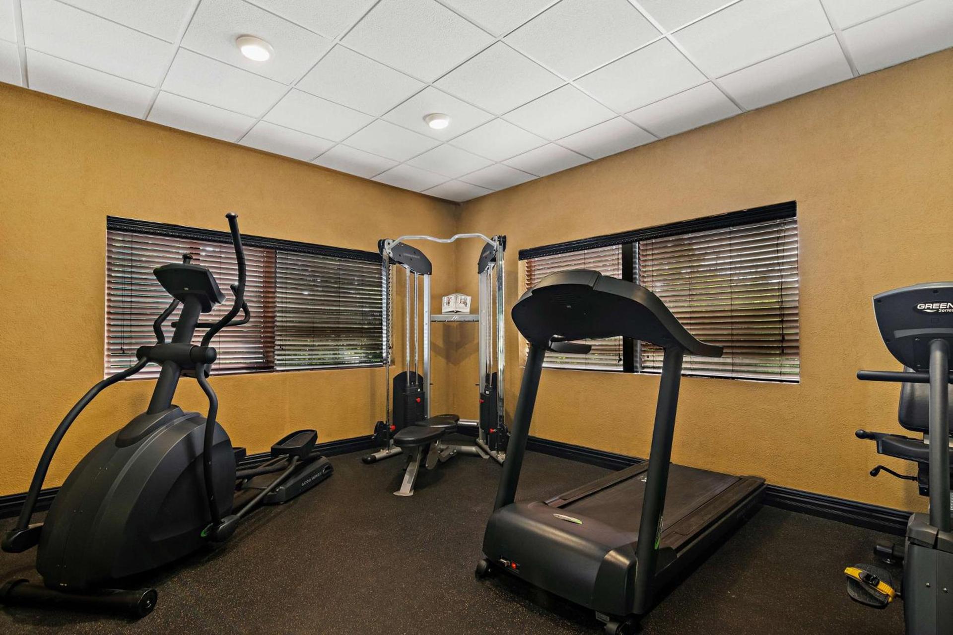 Best Western Windsor Suites photo 35