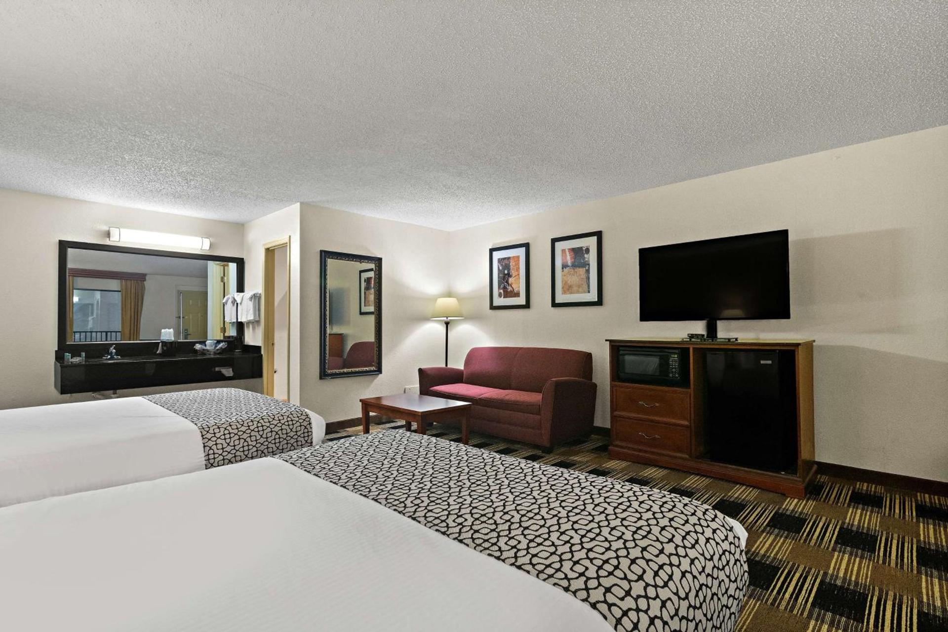 Best Western Windsor Suites photo 19