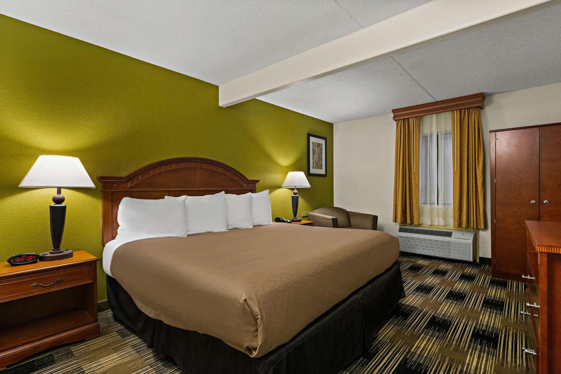 Best Western Windsor Suites photo 20