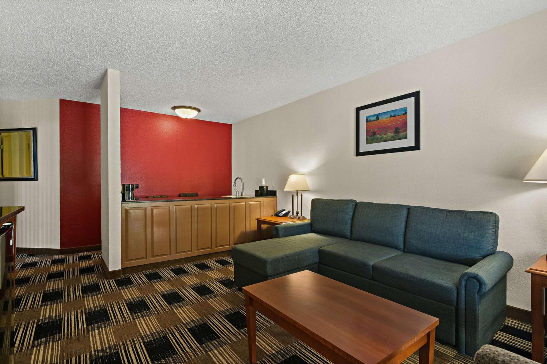 Best Western Windsor Suites photo 7