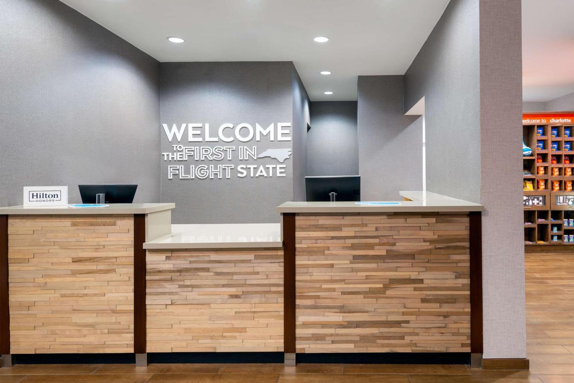 Hampton Inn Charlotte Uptown photo 5