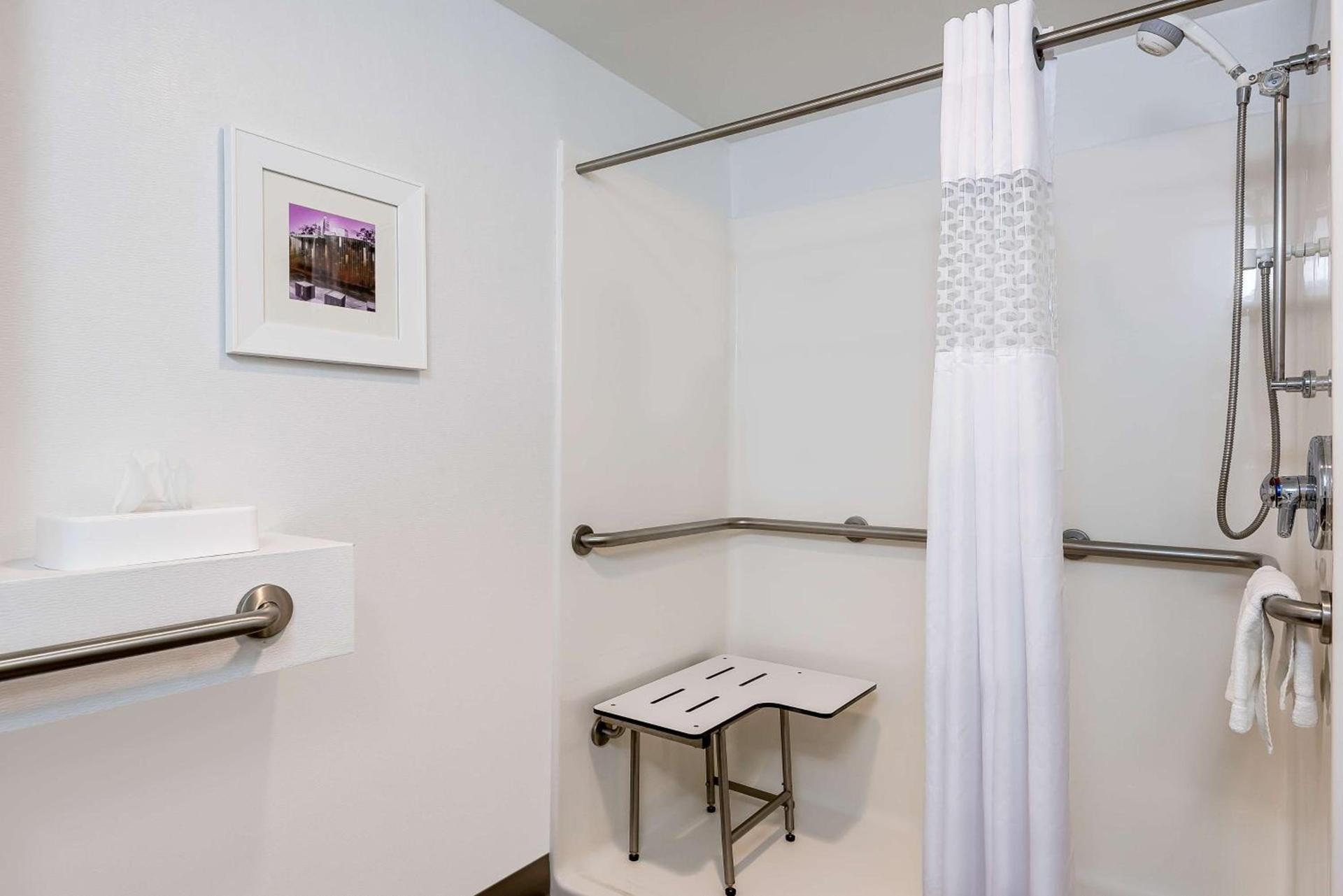 Hampton Inn Charlotte Uptown photo 13